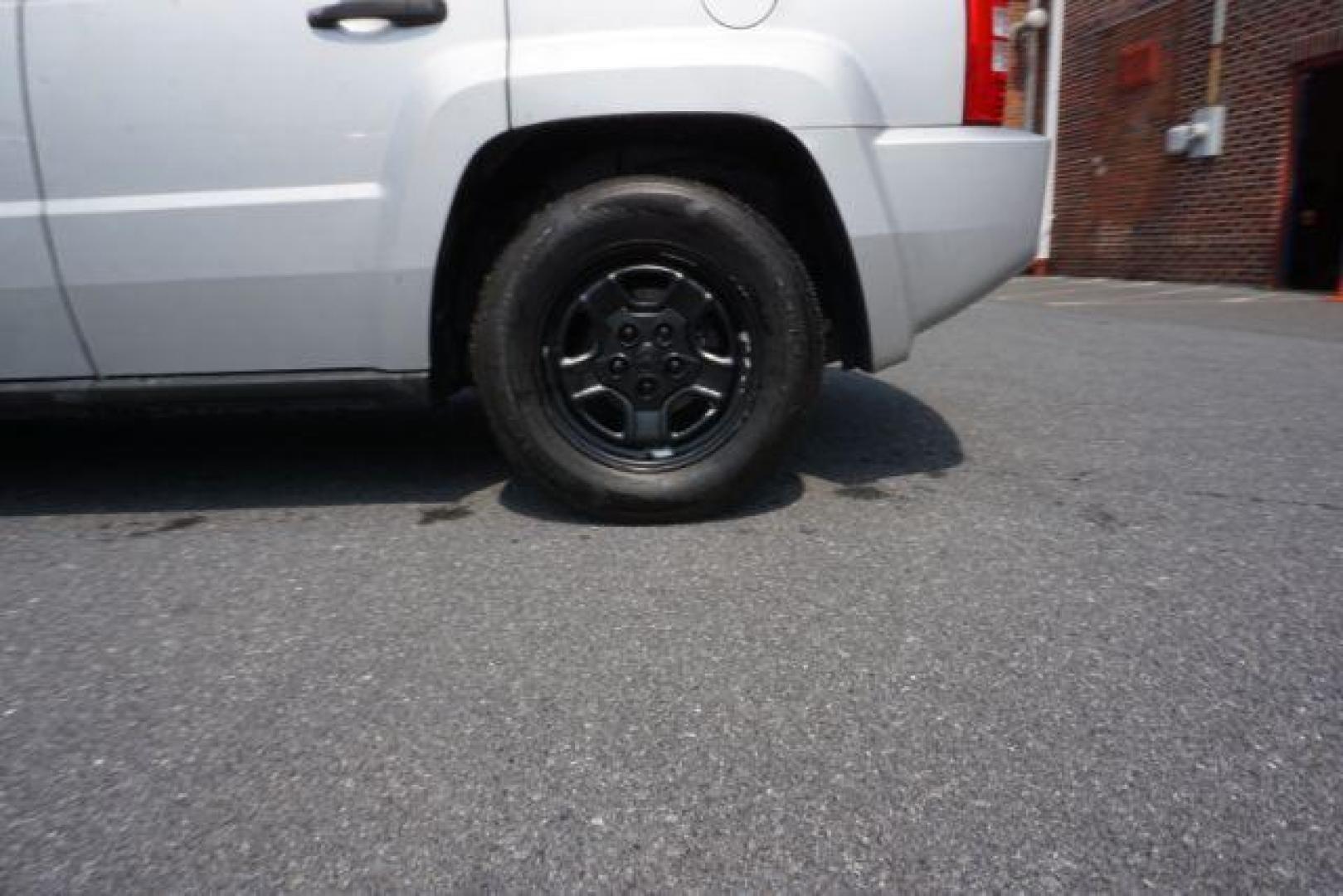 2008 Bright Silver Metallic Jeep Patriot Sport 4WD (1J8FF28WX8D) with an 2.4L L4 DOHC 16V engine, Continuously Variable Transmission transmission, located at 312 Centre Ave, Schuylkill Haven, PA, 17972, (570) 593-5278, 40.638130, -76.177383 - Photo#11