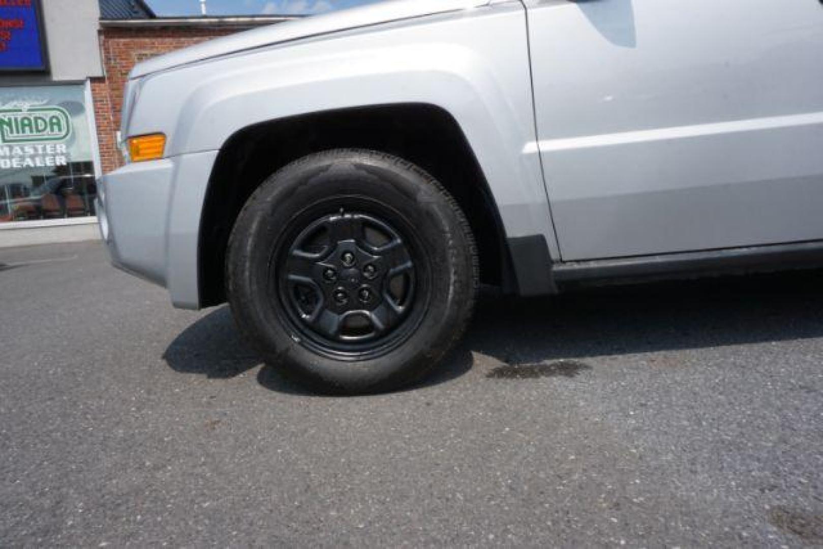 2008 Bright Silver Metallic Jeep Patriot Sport 4WD (1J8FF28WX8D) with an 2.4L L4 DOHC 16V engine, Continuously Variable Transmission transmission, located at 312 Centre Ave, Schuylkill Haven, PA, 17972, (570) 593-5278, 40.638130, -76.177383 - Photo#12