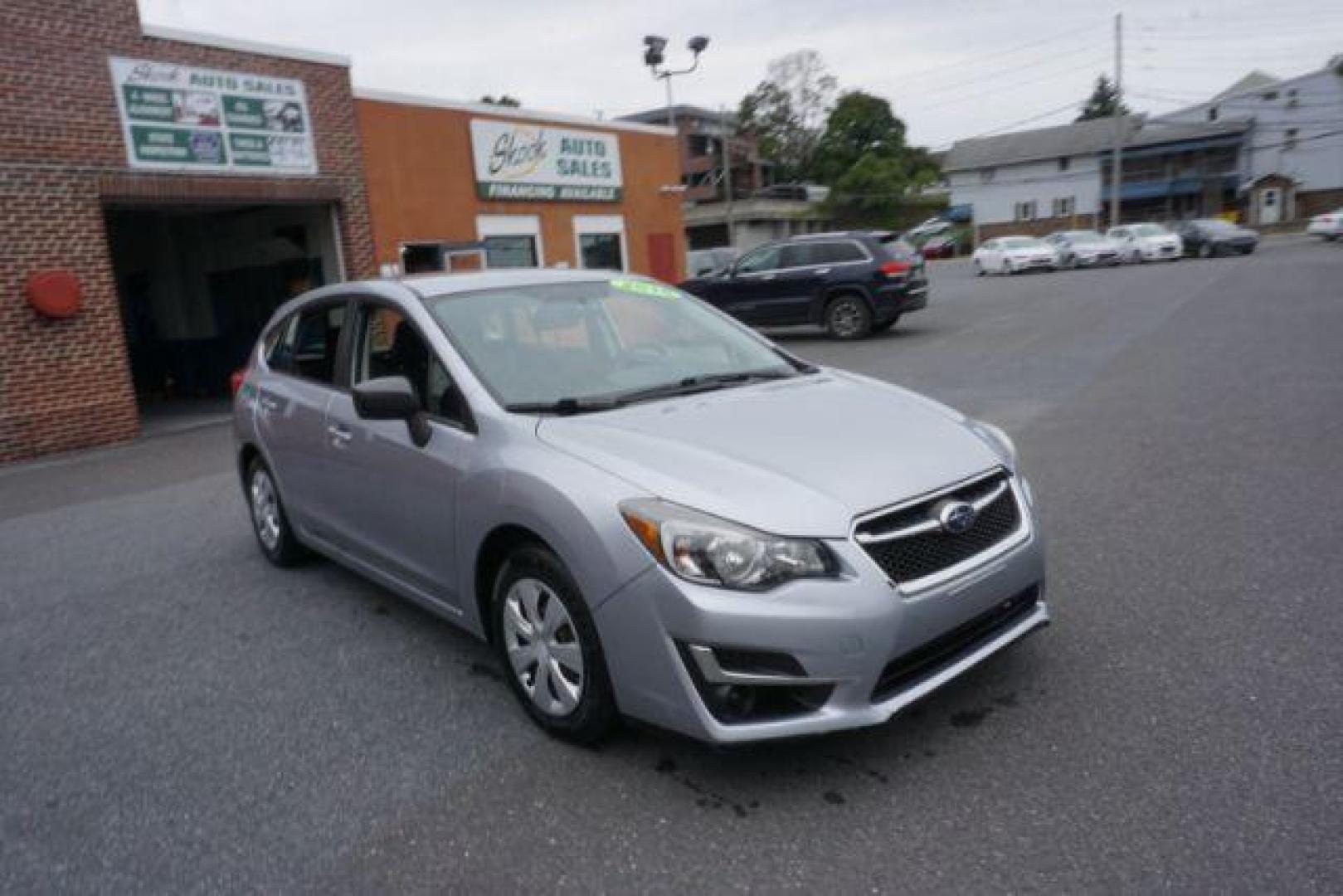 2016 Ice Silver Metallic Subaru Impreza 2.0i PZEV CVT 5-Door (JF1GPAA68G8) with an 2.0L H4 DOHC 16V engine, Continuously Variable Transmission transmission, located at 312 Centre Ave, Schuylkill Haven, PA, 17972, (570) 593-5278, 40.638130, -76.177383 - Photo#4