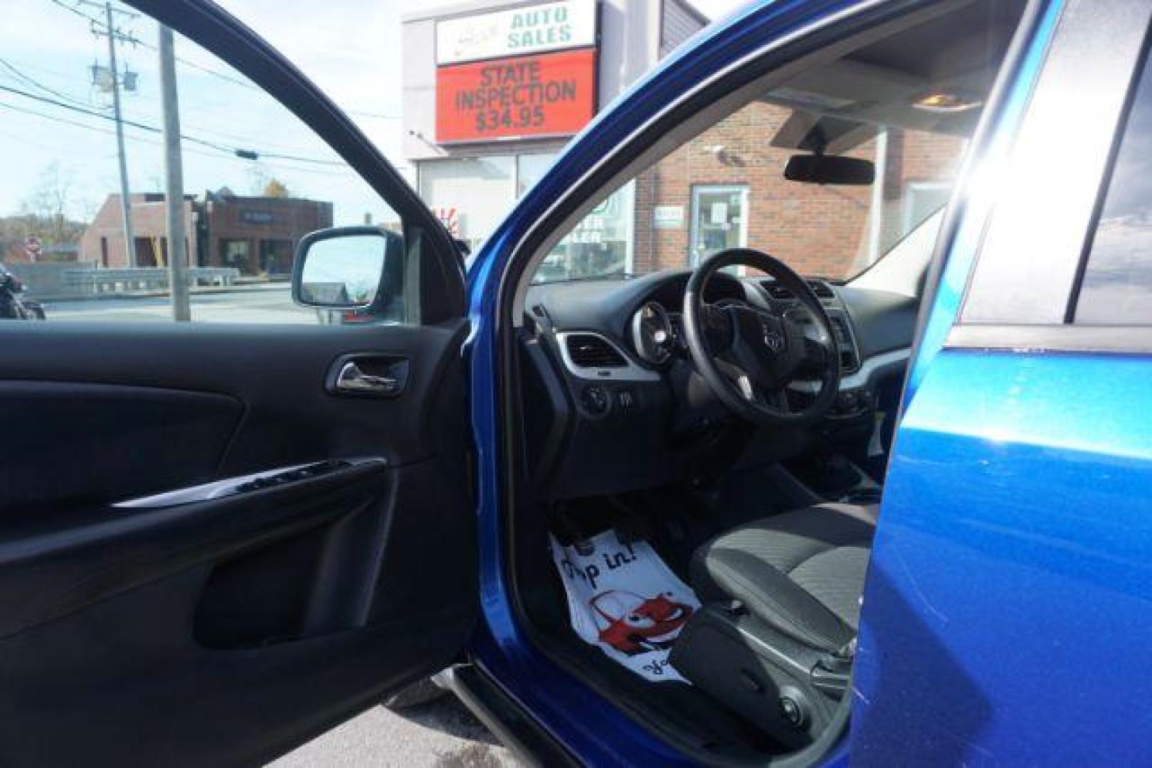 2015 Blue Streak Pearlcoa Dodge Journey SXT AWD (3C4PDDBG1FT) with an 3.6L V6 DOHC 24V engine, 6-Speed Automatic transmission, located at 312 Centre Ave, Schuylkill Haven, PA, 17972, (570) 593-5278, 40.638130, -76.177383 - back up camera, power drivers seat - Photo#22