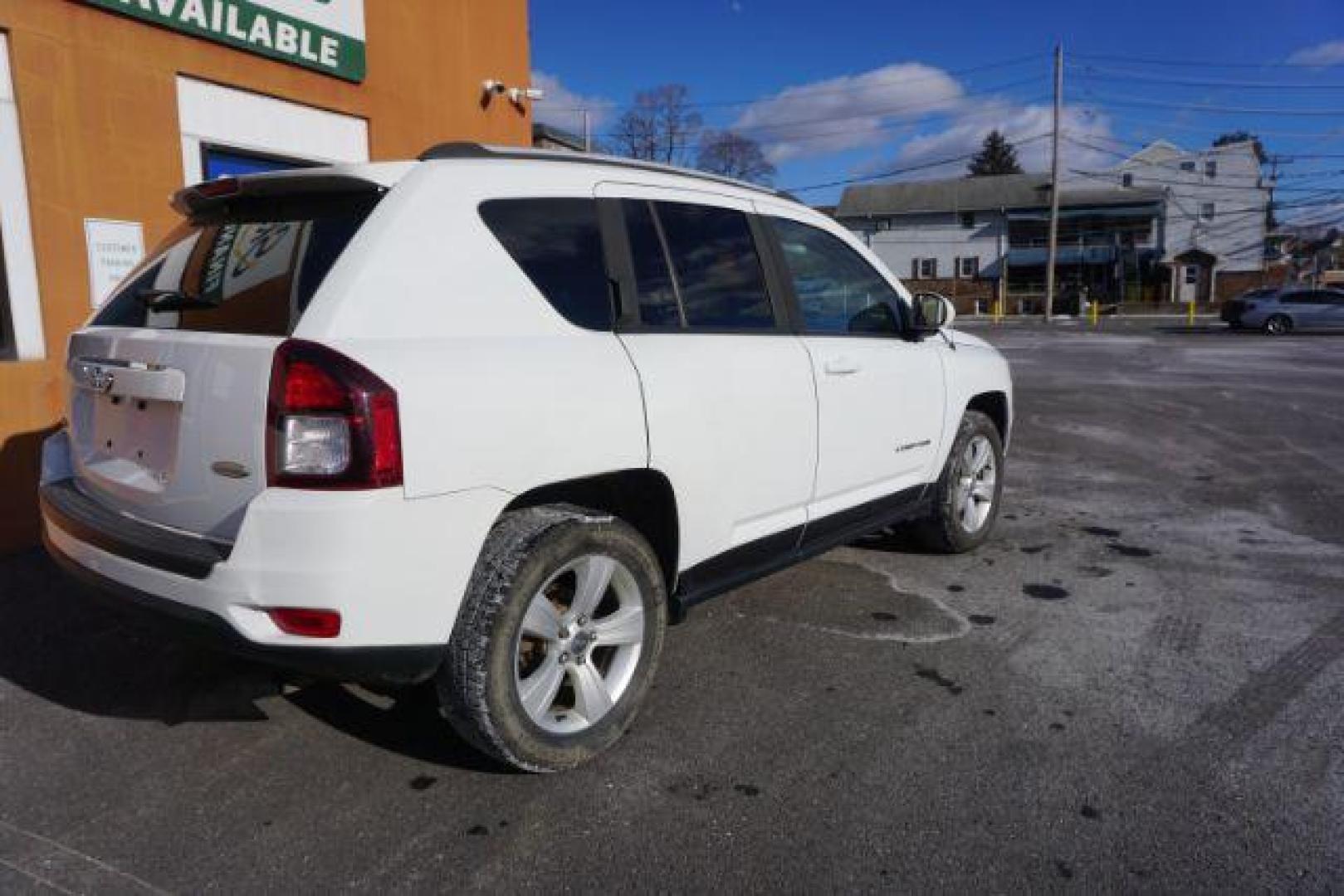 2016 White Jeep Compass Latitude 4WD (1C4NJDEB3GD) with an 2.4L L4 DOHC 16V engine, 6-Speed Automatic transmission, located at 312 Centre Ave, Schuylkill Haven, PA, 17972, (570) 593-5278, 40.638130, -76.177383 - Photo#16