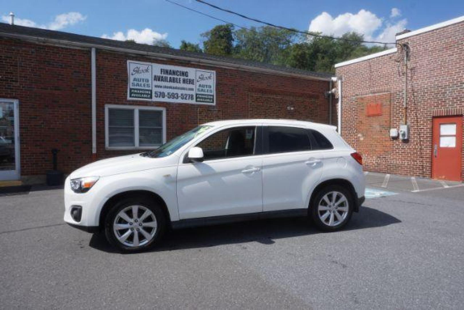 2014 White Pearl Mitsubishi Outlander Sport ES 2WD (4A4AP3AU9EE) with an 2.0L L4 DOHC 16V engine, Continuously Variabl transmission, located at 312 Centre Ave, Schuylkill Haven, PA, 17972, (570) 593-5278, 40.638130, -76.177383 - Photo#0