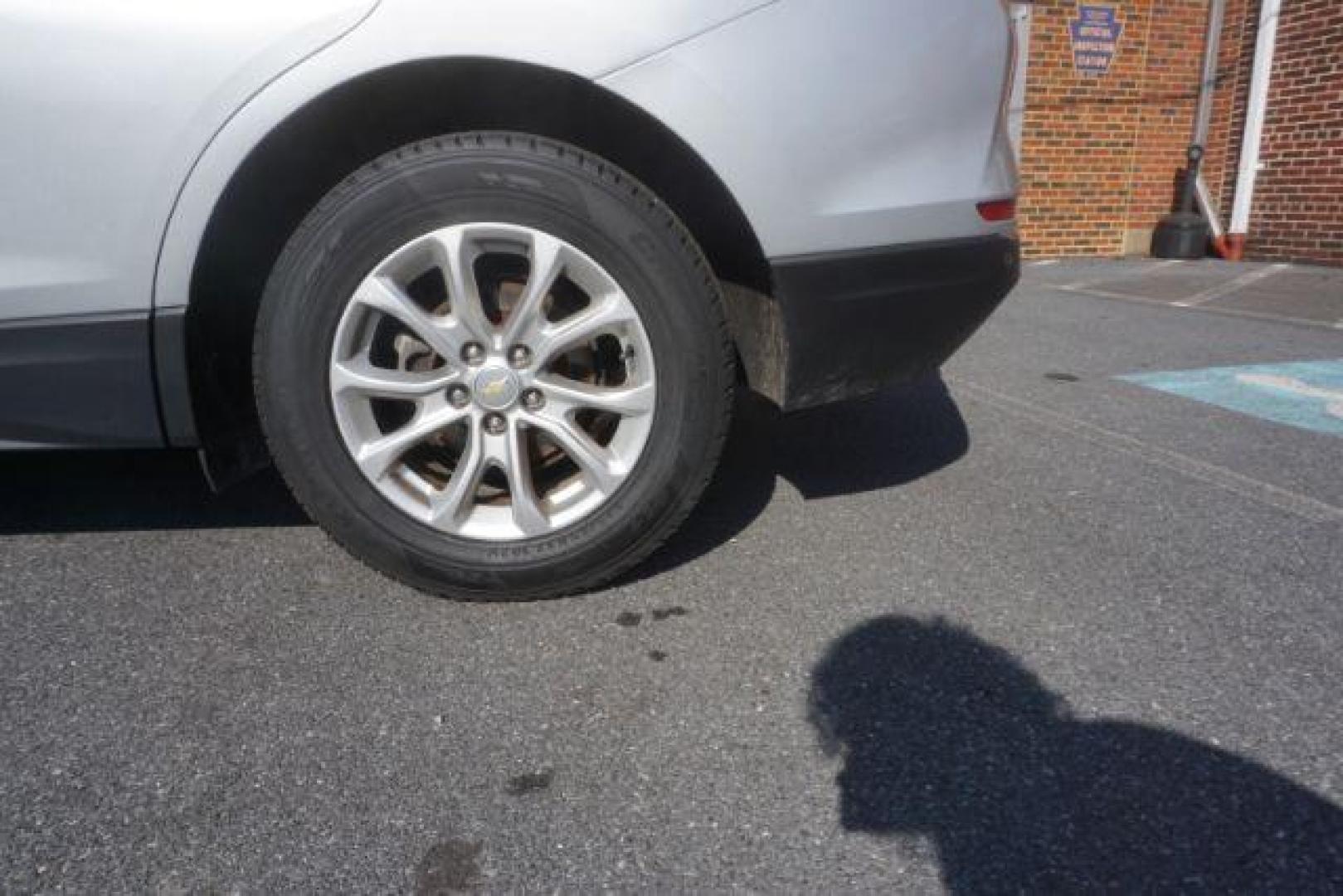 2018 Silver Ice Metallic Chevrolet Equinox LT AWD (2GNAXSEV1J6) with an 1.5L L4 DOHC 16V TURBO engine, 6-Speed Automatic transmission, located at 312 Centre Ave, Schuylkill Haven, PA, 17972, (570) 593-5278, 40.638130, -76.177383 - power liftgate - Photo#15