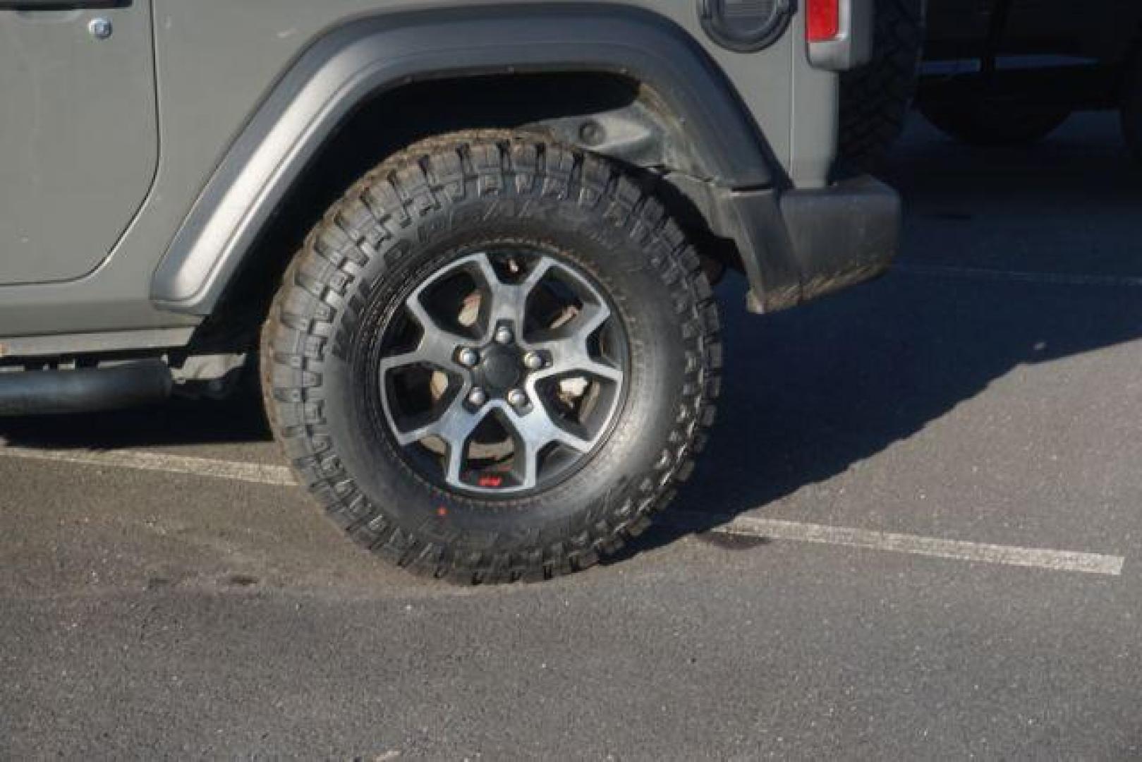 2020 Gray Jeep Wrangler Sport 4WD (1C4GJXAGXLW) with an 3.6L V6 DOHC 24V FFV engine, 6-Speed Manual transmission, located at 312 Centre Ave, Schuylkill Haven, PA, 17972, (570) 593-5278, 40.638130, -76.177383 - Manual Transmission, fixed running boards, locking/limited slip differential - Photo#4