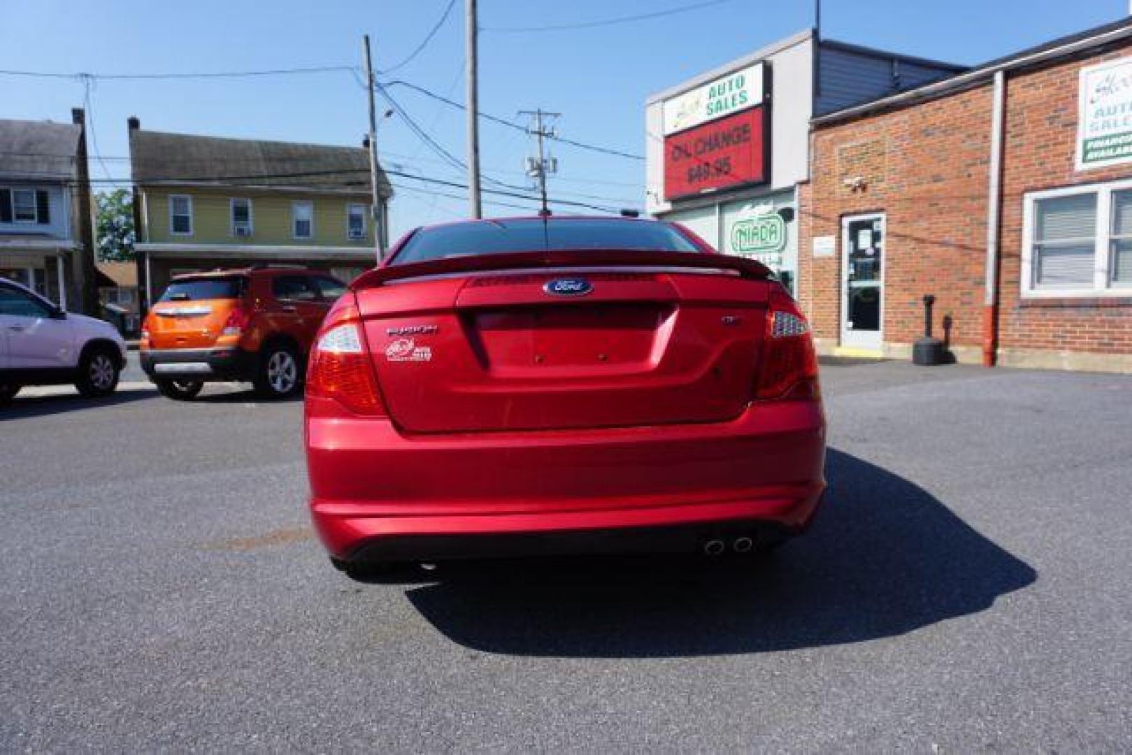 2012 Red Candy Metallic /Medium Light Stone C Ford Fusion SE (3FAHP0HA1CR) with an 2.5L L4 DOHC 16V engine, located at 312 Centre Ave, Schuylkill Haven, PA, 17972, (570) 593-5278, 40.638130, -76.177383 - Photo#9