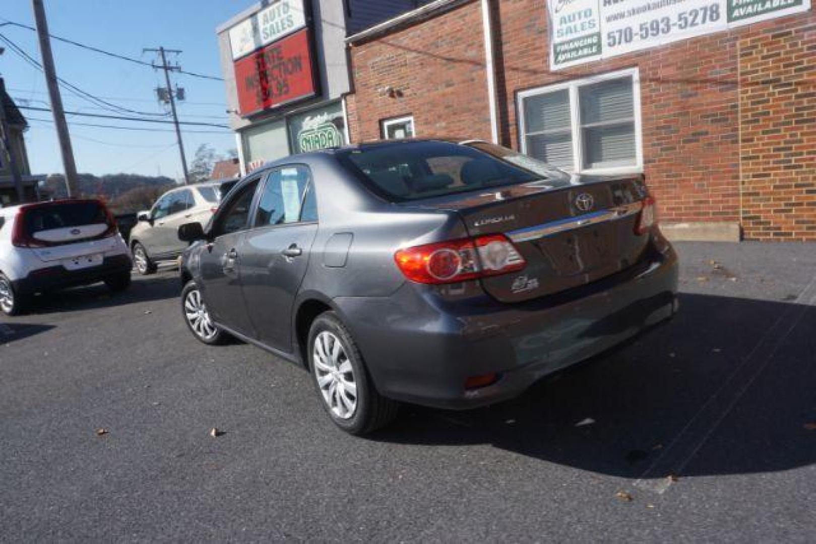 2012 Magnetic Gray Metallic Toyota Corolla LE 4-Speed AT (2T1BU4EE1CC) with an 1.8L L4 DOHC 16V engine, 4-Speed Automatic transmission, located at 312 Centre Ave, Schuylkill Haven, PA, 17972, (570) 593-5278, 40.638130, -76.177383 - Photo#11