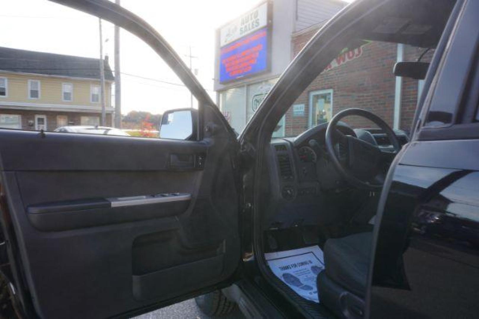 2012 Black Ford Escape XLT 4WD (1FMCU9D71CK) with an 2.5L L4 DOHC 16V engine, 6-Speed Automatic transmission, located at 312 Centre Ave, Schuylkill Haven, PA, 17972, (570) 593-5278, 40.638130, -76.177383 - Photo#17