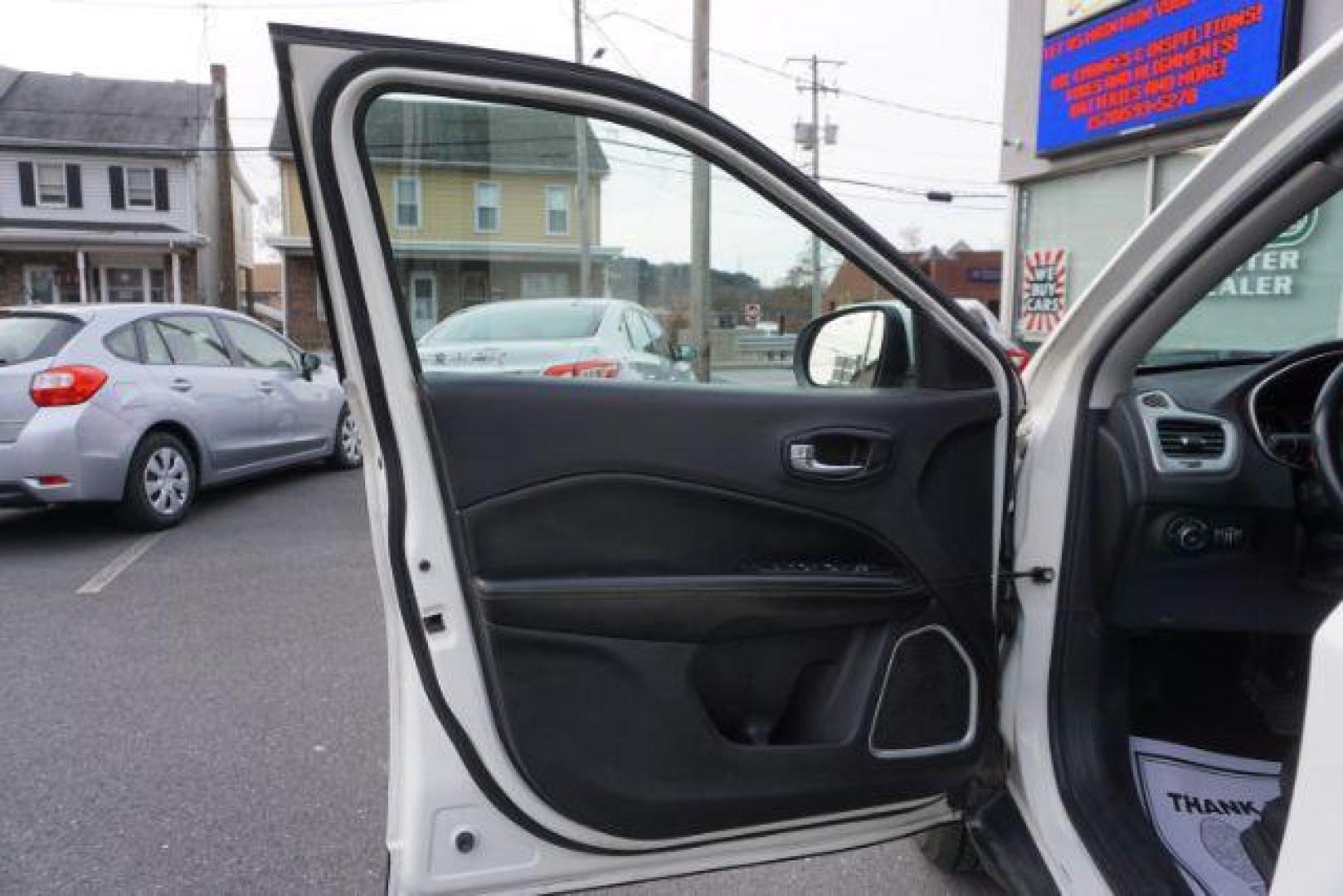 2018 White Clear Coat Jeep Compass Latitude 4WD (3C4NJDBB3JT) with an 2.4L L4 DOHC 16V engine, Continuously Variable Transmission transmission, located at 312 Centre Ave, Schuylkill Haven, PA, 17972, (570) 593-5278, 40.638130, -76.177383 - Photo#16