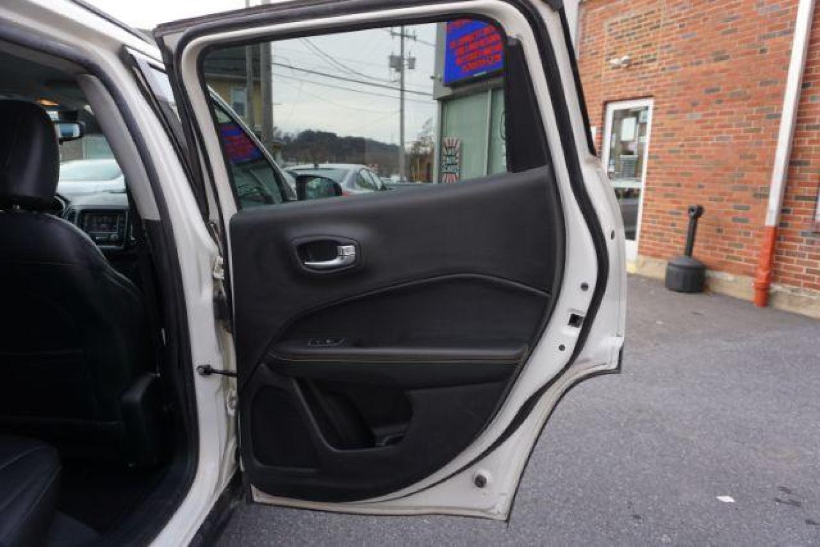 2018 White Clear Coat Jeep Compass Latitude 4WD (3C4NJDBB3JT) with an 2.4L L4 DOHC 16V engine, Continuously Variable Transmission transmission, located at 312 Centre Ave, Schuylkill Haven, PA, 17972, (570) 593-5278, 40.638130, -76.177383 - Photo#39