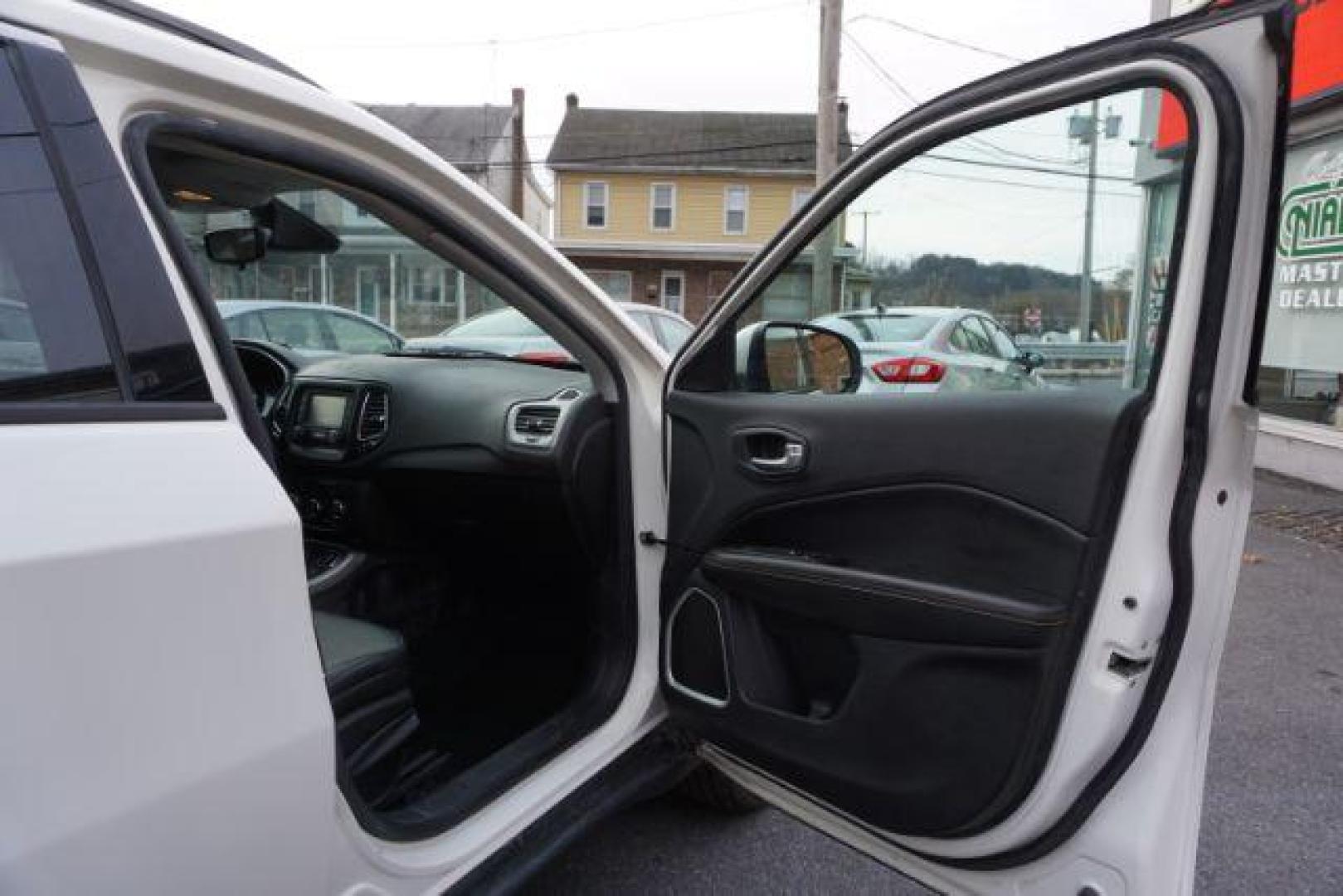 2018 White Clear Coat Jeep Compass Latitude 4WD (3C4NJDBB3JT) with an 2.4L L4 DOHC 16V engine, Continuously Variable Transmission transmission, located at 312 Centre Ave, Schuylkill Haven, PA, 17972, (570) 593-5278, 40.638130, -76.177383 - Photo#43