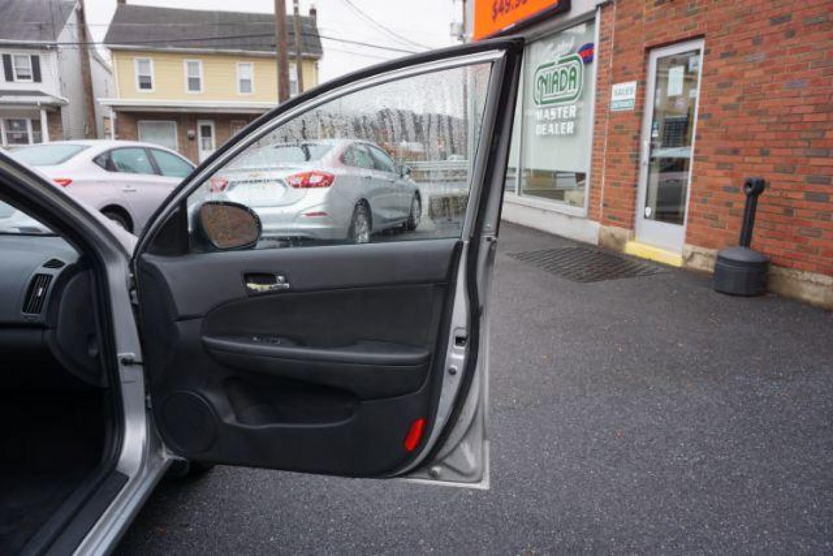 2010 Quicksilver Metallic Hyundai Elantra Touring SE Automatic (KMHDC8AE2AU) with an 2.0L L4 DOHC 16V engine, 4-Speed Automatic transmission, located at 312 Centre Ave, Schuylkill Haven, PA, 17972, (570) 593-5278, 40.638130, -76.177383 - Photo#45