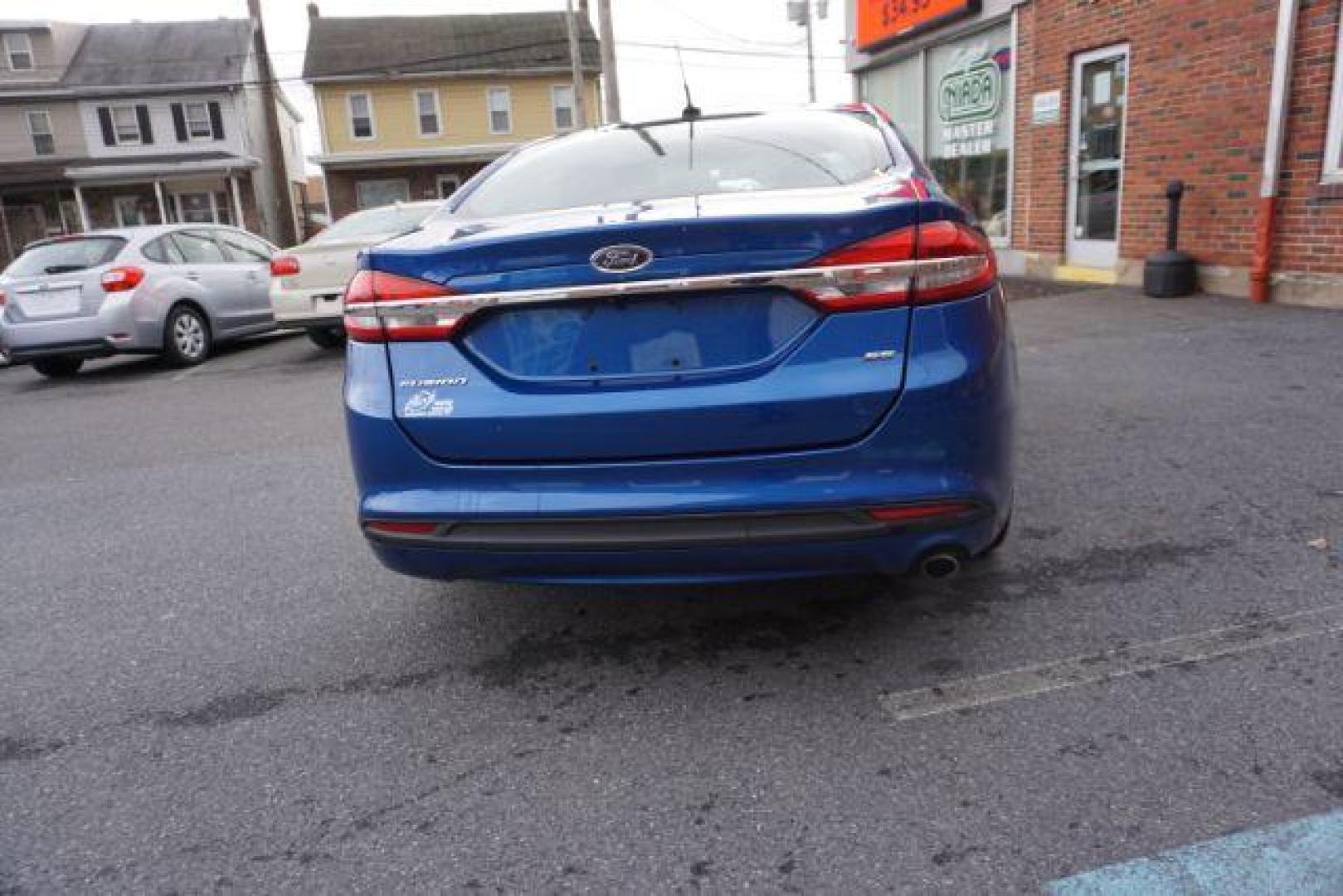 2018 Blue Metallic Ford Fusion SE (3FA6P0H73JR) with an 2.5L L4 DOHC 16V engine, 6-Speed Automatic transmission, located at 312 Centre Ave, Schuylkill Haven, PA, 17972, (570) 593-5278, 40.638130, -76.177383 - Photo#11