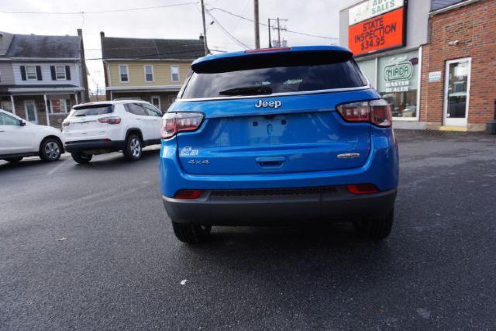 2019 Bright White Clear Coat /Black, vinyl/cloth Jeep Cherokee Latitude Plus 4WD (1C4PJMLBXKD) with an 2.4L L4 DOHC 16V engine, 9-Speed Automatic transmission, located at 312 Centre Ave, Schuylkill Haven, PA, 17972, (570) 593-5278, 40.638130, -76.177383 - luggage rack, power sunroof - Photo#10