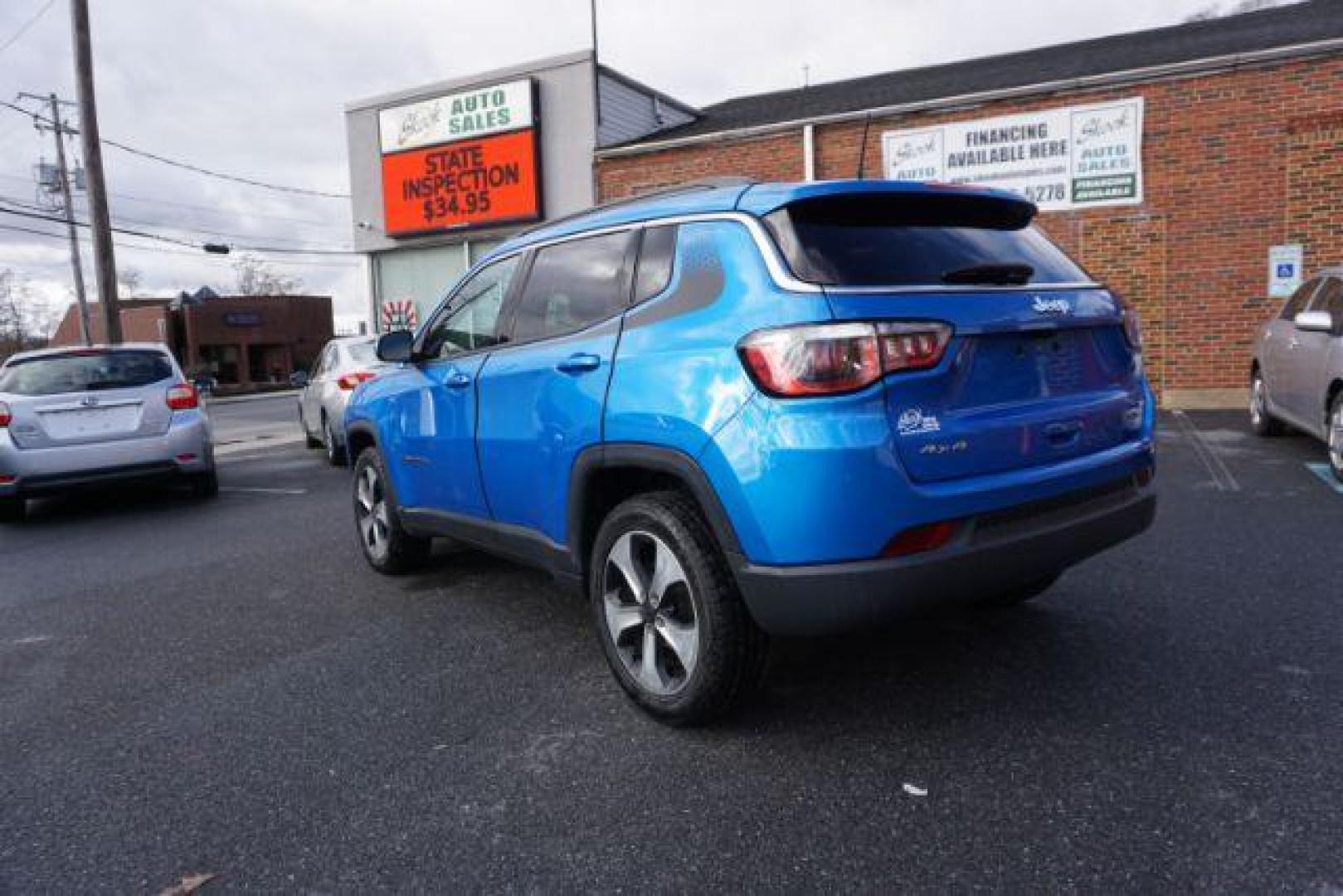 2019 Bright White Clear Coat /Black, vinyl/cloth Jeep Cherokee Latitude Plus 4WD (1C4PJMLBXKD) with an 2.4L L4 DOHC 16V engine, 9-Speed Automatic transmission, located at 312 Centre Ave, Schuylkill Haven, PA, 17972, (570) 593-5278, 40.638130, -76.177383 - luggage rack, power sunroof - Photo#11