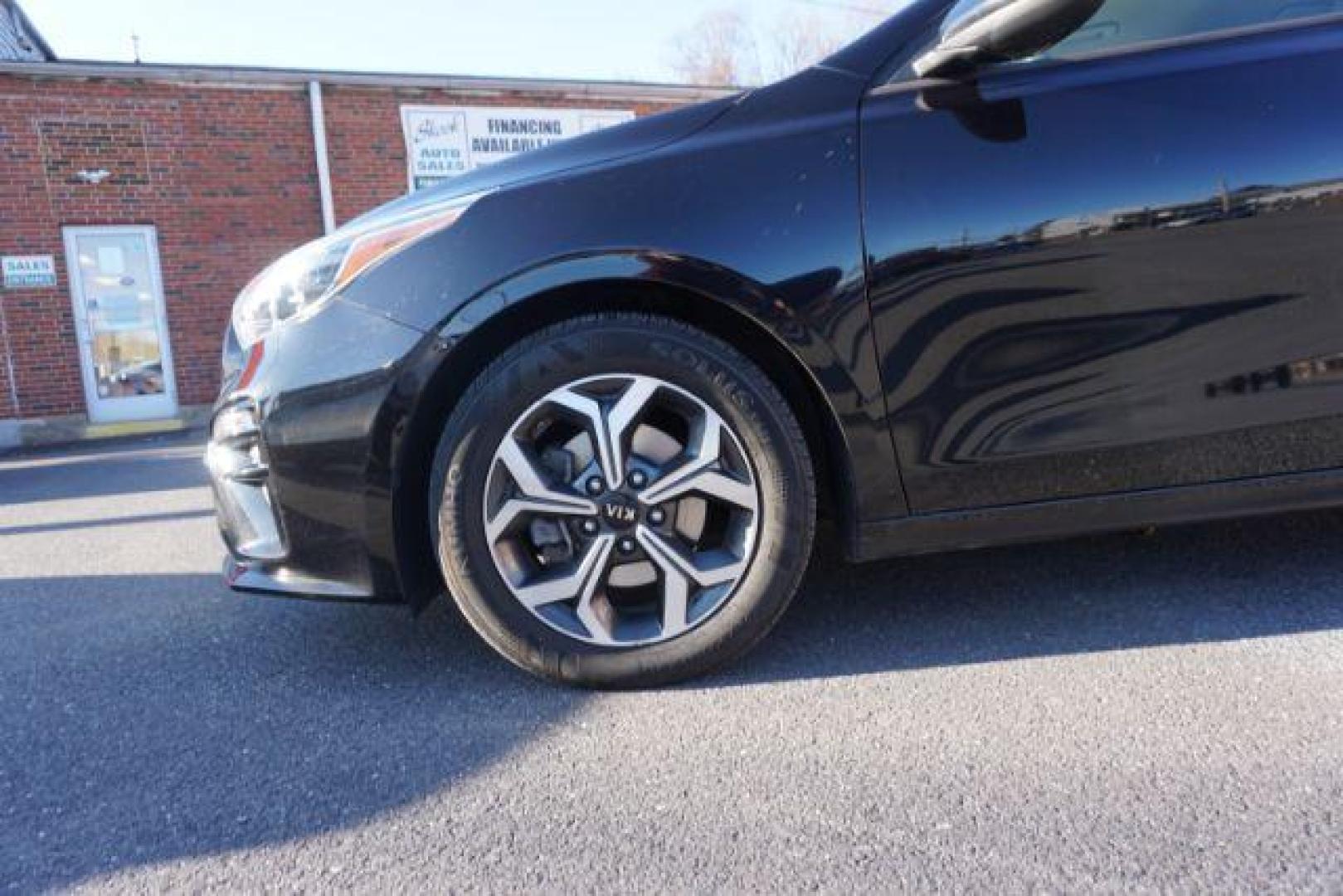 2020 Aurora Black Pearl /Black, cloth Kia Forte FE (3KPF24AD0LE) with an 2.0L L4 DOHC 16V engine, Continuously Variable Transmission transmission, located at 312 Centre Ave, Schuylkill Haven, PA, 17972, (570) 593-5278, 40.638130, -76.177383 - aluminum/alloy wheels - Photo#13