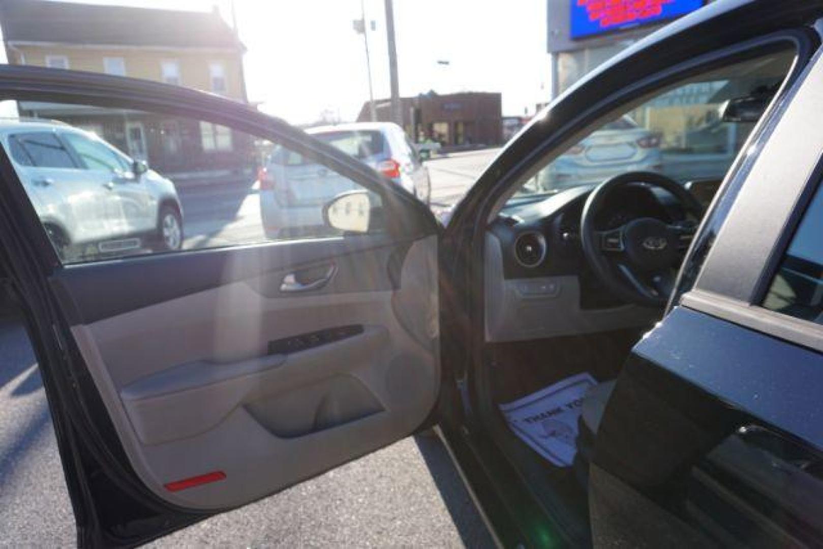 2020 Aurora Black Pearl /Black, cloth Kia Forte FE (3KPF24AD0LE) with an 2.0L L4 DOHC 16V engine, Continuously Variable Transmission transmission, located at 312 Centre Ave, Schuylkill Haven, PA, 17972, (570) 593-5278, 40.638130, -76.177383 - aluminum/alloy wheels - Photo#15