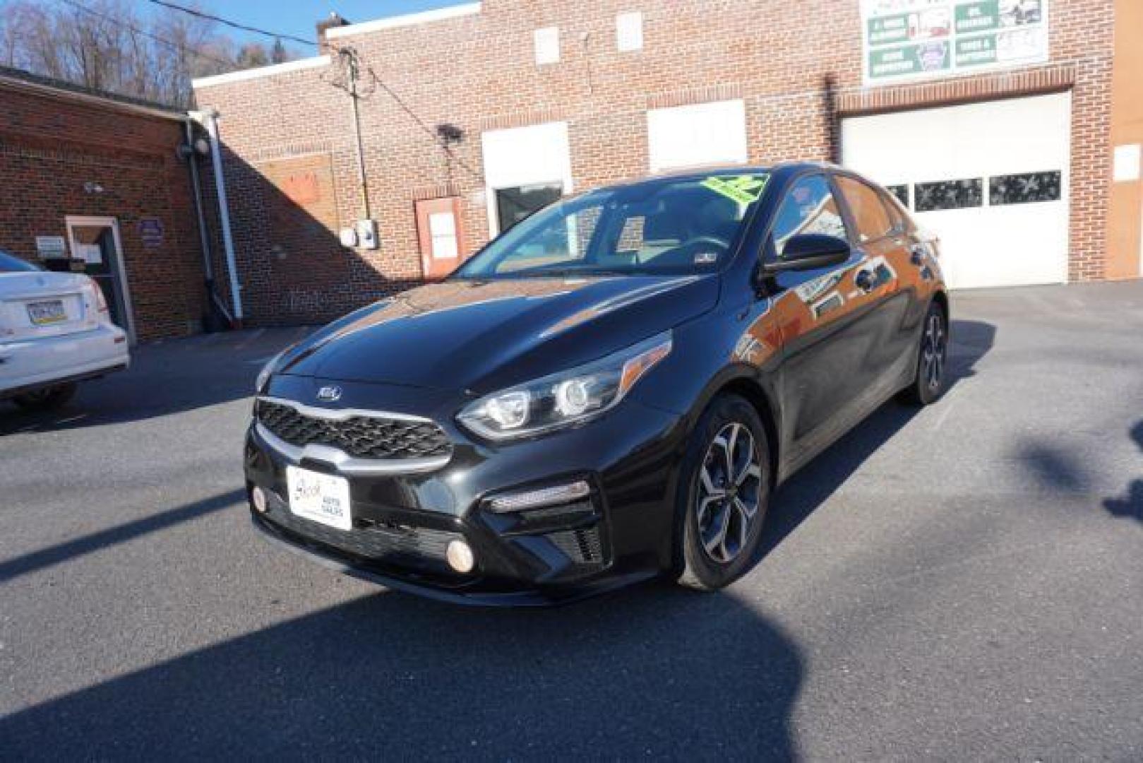 2020 Aurora Black Pearl /Black, cloth Kia Forte FE (3KPF24AD0LE) with an 2.0L L4 DOHC 16V engine, Continuously Variable Transmission transmission, located at 312 Centre Ave, Schuylkill Haven, PA, 17972, (570) 593-5278, 40.638130, -76.177383 - aluminum/alloy wheels - Photo#2