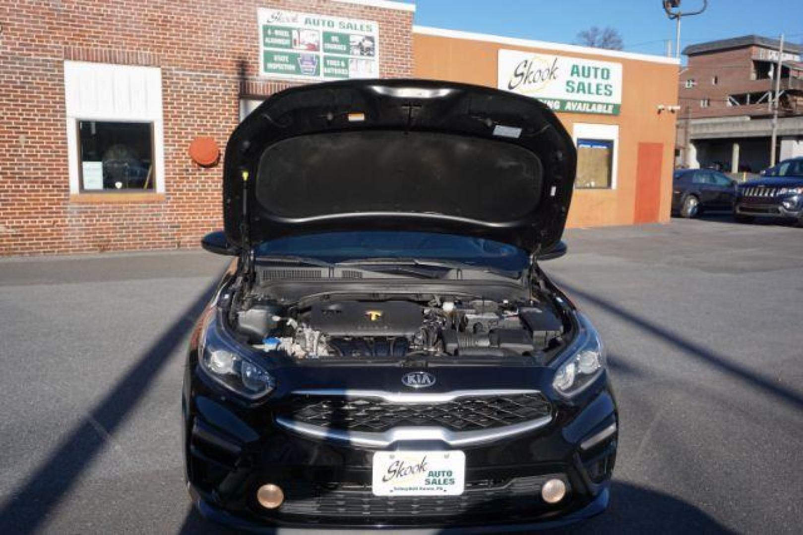 2020 Aurora Black Pearl /Black, cloth Kia Forte FE (3KPF24AD0LE) with an 2.0L L4 DOHC 16V engine, Continuously Variable Transmission transmission, located at 312 Centre Ave, Schuylkill Haven, PA, 17972, (570) 593-5278, 40.638130, -76.177383 - aluminum/alloy wheels - Photo#50