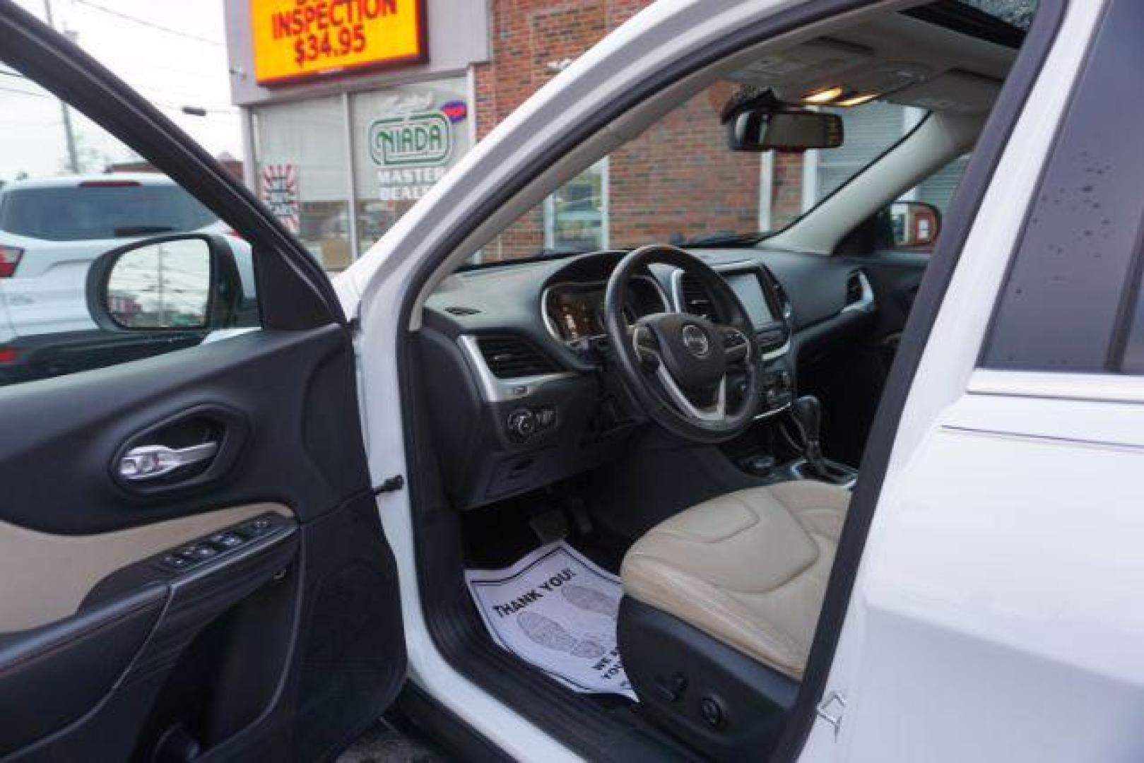 2015 Bright White Clearcoat /Light Frost Beige/Black Jeep Cherokee Limited 4WD (1C4PJMDS9FW) with an 3.2L V6 DOHC 24V engine, 9-Speed Automatic transmission, located at 312 Centre Ave, Schuylkill Haven, PA, 17972, (570) 593-5278, 40.638130, -76.177383 - automatic climate control, back up camera, blind spot monitor, lane departure warning, navigation system, passive keyless entry, rear parking sensors, univ garage door opener, aluminum/alloy wheels, heated exterior mirrors, leather seats, power driver's seat, power sunroof, remote engine starter, st - Photo#15