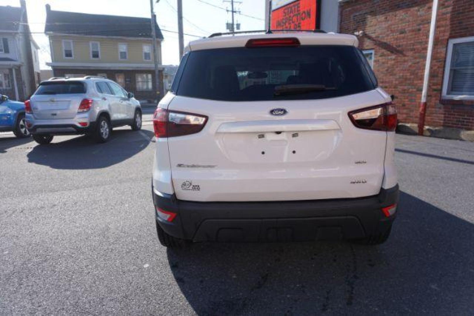 2018 Diamond White /Ebony Black, leather/premium cloth Ford EcoSport SES AWD (MAJ6P1CL4JC) with an 2.0L L4 DOHC 16V engine, 6-Speed Automatic transmission, located at 312 Centre Ave, Schuylkill Haven, PA, 17972, (570) 593-5278, 40.638130, -76.177383 - luggage rack - Photo#9