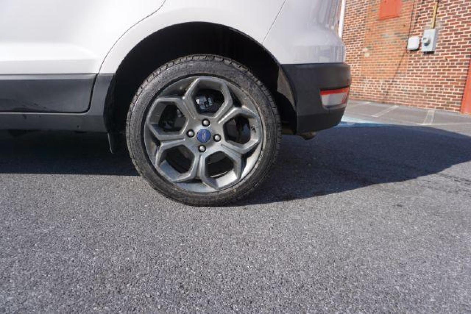 2018 Diamond White /Ebony Black, leather/premium cloth Ford EcoSport SES AWD (MAJ6P1CL4JC) with an 2.0L L4 DOHC 16V engine, 6-Speed Automatic transmission, located at 312 Centre Ave, Schuylkill Haven, PA, 17972, (570) 593-5278, 40.638130, -76.177383 - luggage rack - Photo#11