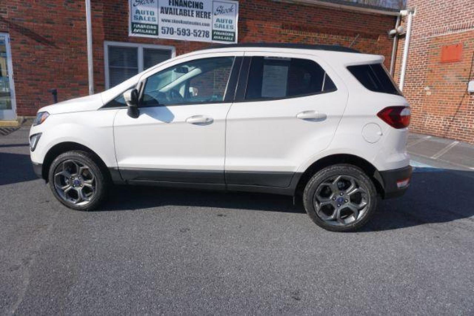 2018 Diamond White /Ebony Black, leather/premium cloth Ford EcoSport SES AWD (MAJ6P1CL4JC) with an 2.0L L4 DOHC 16V engine, 6-Speed Automatic transmission, located at 312 Centre Ave, Schuylkill Haven, PA, 17972, (570) 593-5278, 40.638130, -76.177383 - luggage rack - Photo#13