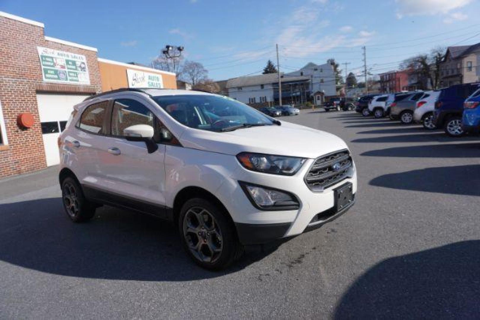 2018 Diamond White /Ebony Black, leather/premium cloth Ford EcoSport SES AWD (MAJ6P1CL4JC) with an 2.0L L4 DOHC 16V engine, 6-Speed Automatic transmission, located at 312 Centre Ave, Schuylkill Haven, PA, 17972, (570) 593-5278, 40.638130, -76.177383 - luggage rack - Photo#4