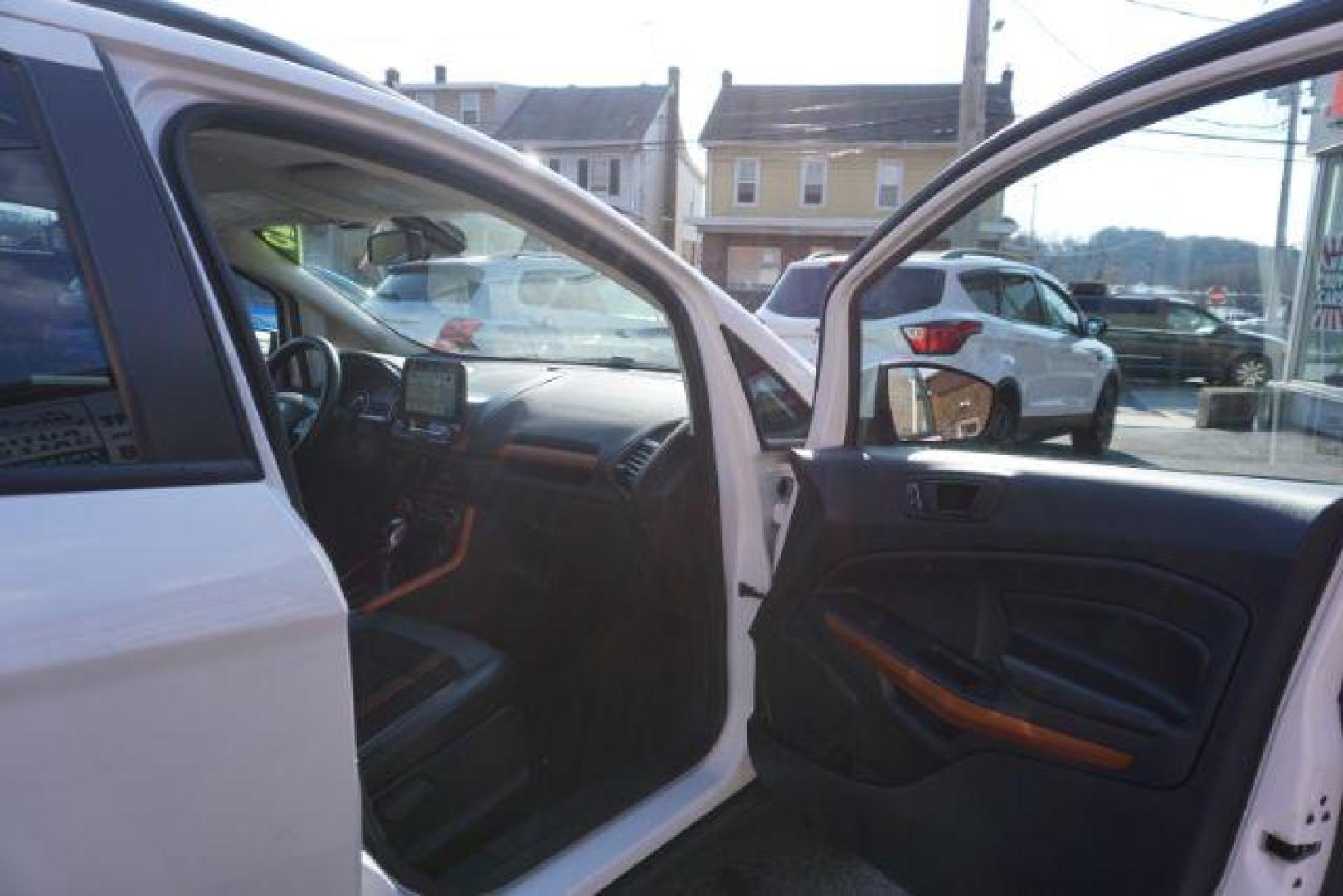 2018 Diamond White /Ebony Black, leather/premium cloth Ford EcoSport SES AWD (MAJ6P1CL4JC) with an 2.0L L4 DOHC 16V engine, 6-Speed Automatic transmission, located at 312 Centre Ave, Schuylkill Haven, PA, 17972, (570) 593-5278, 40.638130, -76.177383 - luggage rack - Photo#51