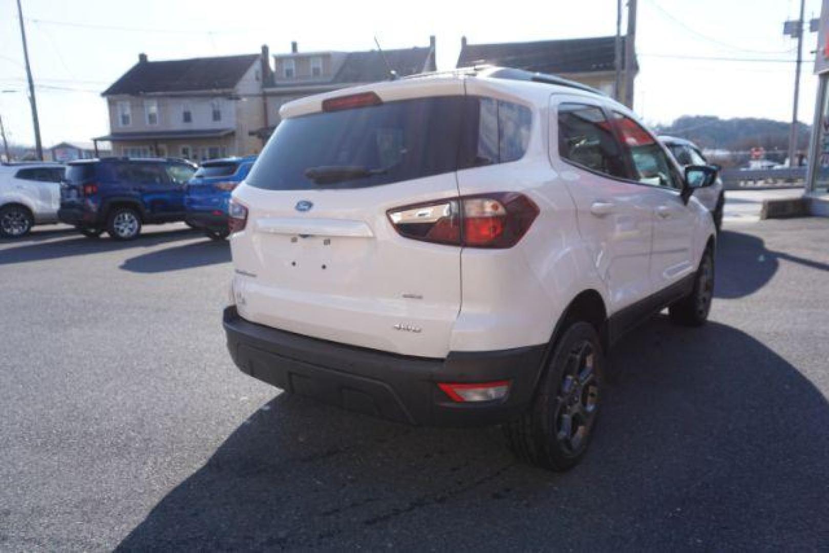 2018 Diamond White /Ebony Black, leather/premium cloth Ford EcoSport SES AWD (MAJ6P1CL4JC) with an 2.0L L4 DOHC 16V engine, 6-Speed Automatic transmission, located at 312 Centre Ave, Schuylkill Haven, PA, 17972, (570) 593-5278, 40.638130, -76.177383 - luggage rack - Photo#8