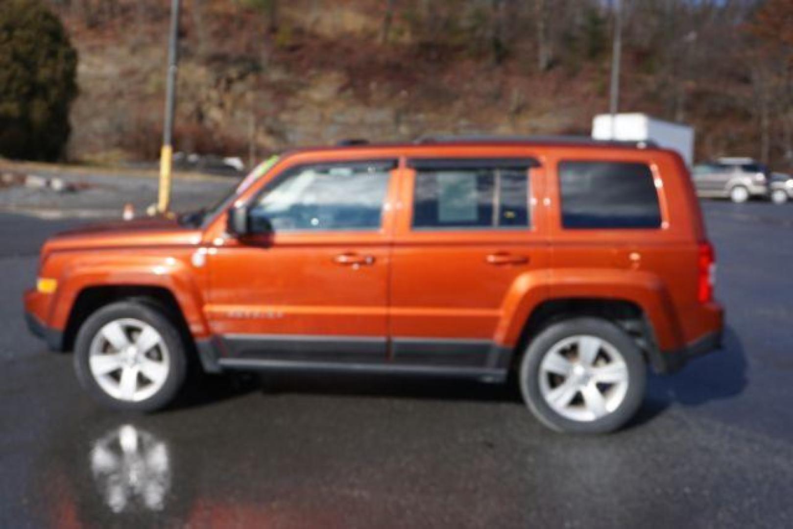 2012 Copperhead Pearl Jeep Patriot Latitude 4WD (1C4NJRFB0CD) with an 2.4L L4 DOHC 16V engine, Continuously Variabl transmission, located at 312 Centre Ave, Schuylkill Haven, PA, 17972, (570) 593-5278, 40.638130, -76.177383 - Photo#7