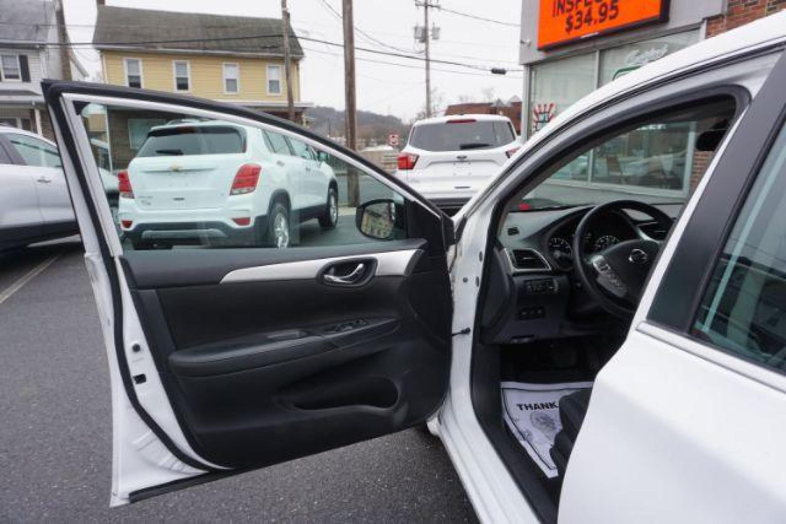 2017 Fresh Powder /Charcoal, cloth Nissan Sentra S CVT (3N1AB7AP6HY) with an 1.8L L4 SFI DOHC 16V engine, Continuously Variable Transmission transmission, located at 312 Centre Ave, Schuylkill Haven, PA, 17972, (570) 593-5278, 40.638130, -76.177383 - Photo#18