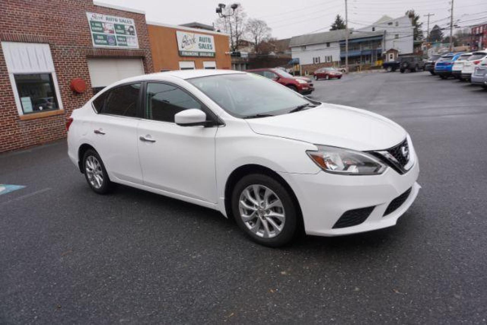 2017 Fresh Powder /Charcoal, cloth Nissan Sentra S CVT (3N1AB7AP6HY) with an 1.8L L4 SFI DOHC 16V engine, Continuously Variable Transmission transmission, located at 312 Centre Ave, Schuylkill Haven, PA, 17972, (570) 593-5278, 40.638130, -76.177383 - Photo#7