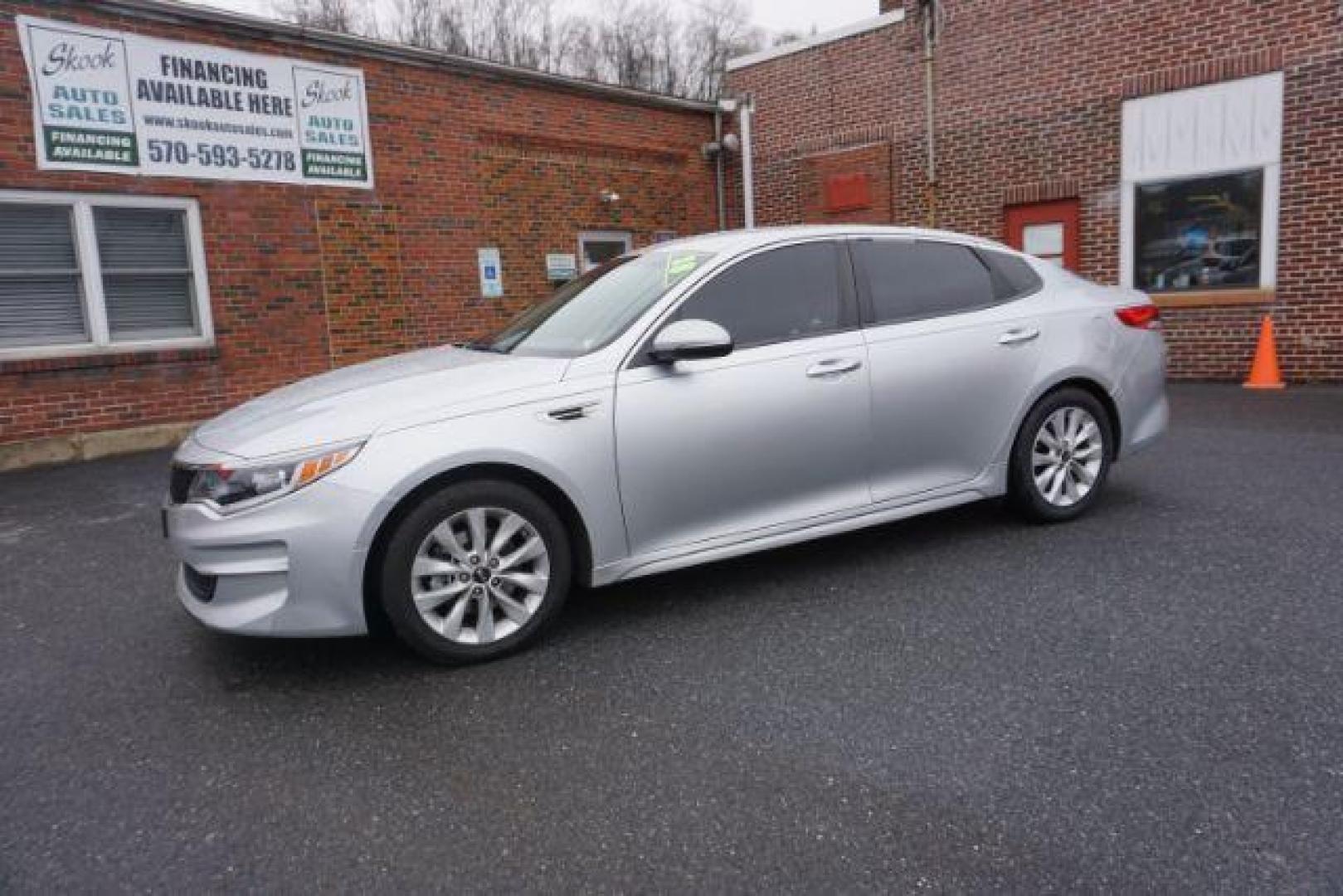 2018 Silky Silver /Black Cloth, cloth Kia Optima LX (5XXGT4L3XJG) with an 2.4L L4 DOHC 16V engine, 6-Speed Automatic transmission, located at 312 Centre Ave, Schuylkill Haven, PA, 17972, (570) 593-5278, 40.638130, -76.177383 - blind spot monitor, rear parking sensors - Photo#1