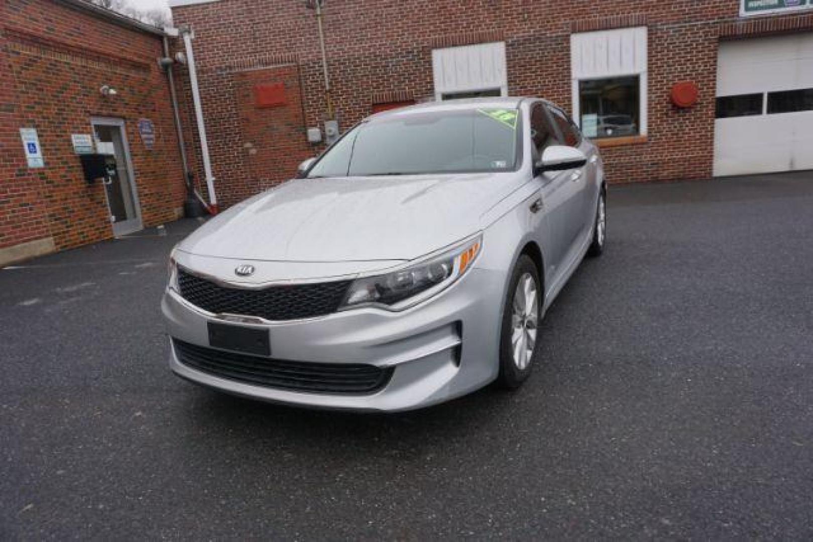 2018 Silky Silver /Black Cloth, cloth Kia Optima LX (5XXGT4L3XJG) with an 2.4L L4 DOHC 16V engine, 6-Speed Automatic transmission, located at 312 Centre Ave, Schuylkill Haven, PA, 17972, (570) 593-5278, 40.638130, -76.177383 - blind spot monitor, rear parking sensors - Photo#3