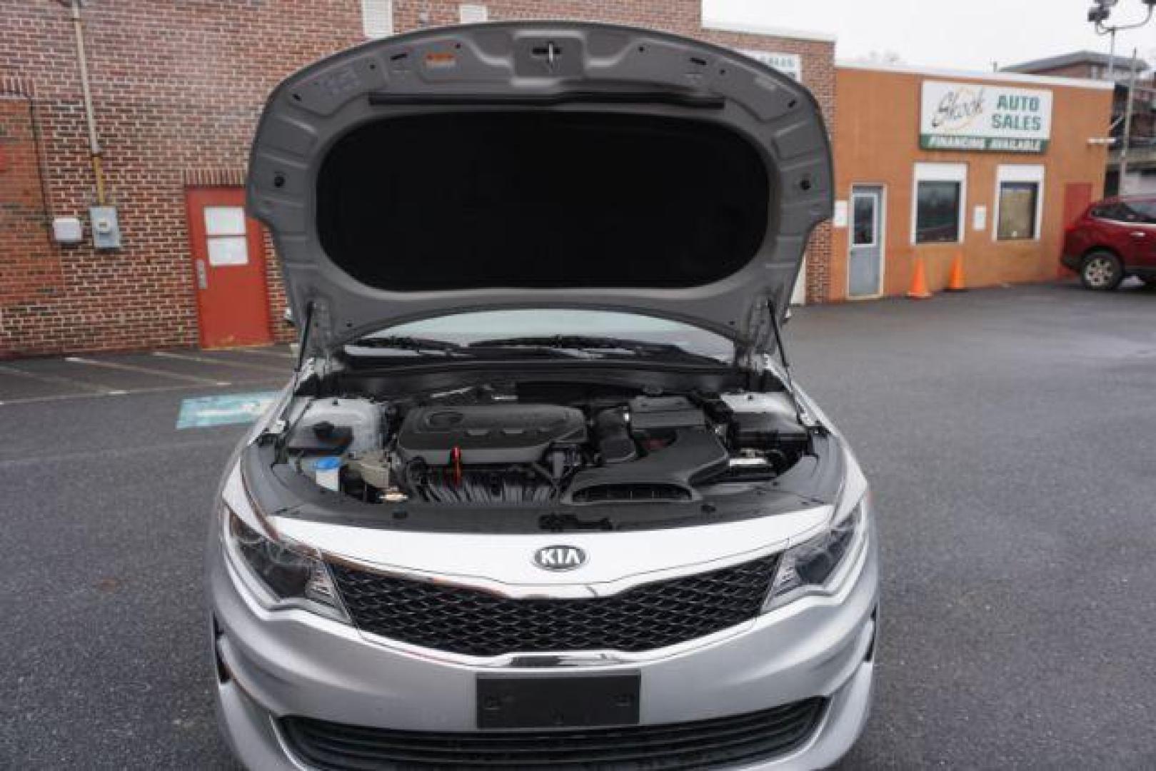 2018 Silky Silver /Black Cloth, cloth Kia Optima LX (5XXGT4L3XJG) with an 2.4L L4 DOHC 16V engine, 6-Speed Automatic transmission, located at 312 Centre Ave, Schuylkill Haven, PA, 17972, (570) 593-5278, 40.638130, -76.177383 - blind spot monitor, rear parking sensors - Photo#51