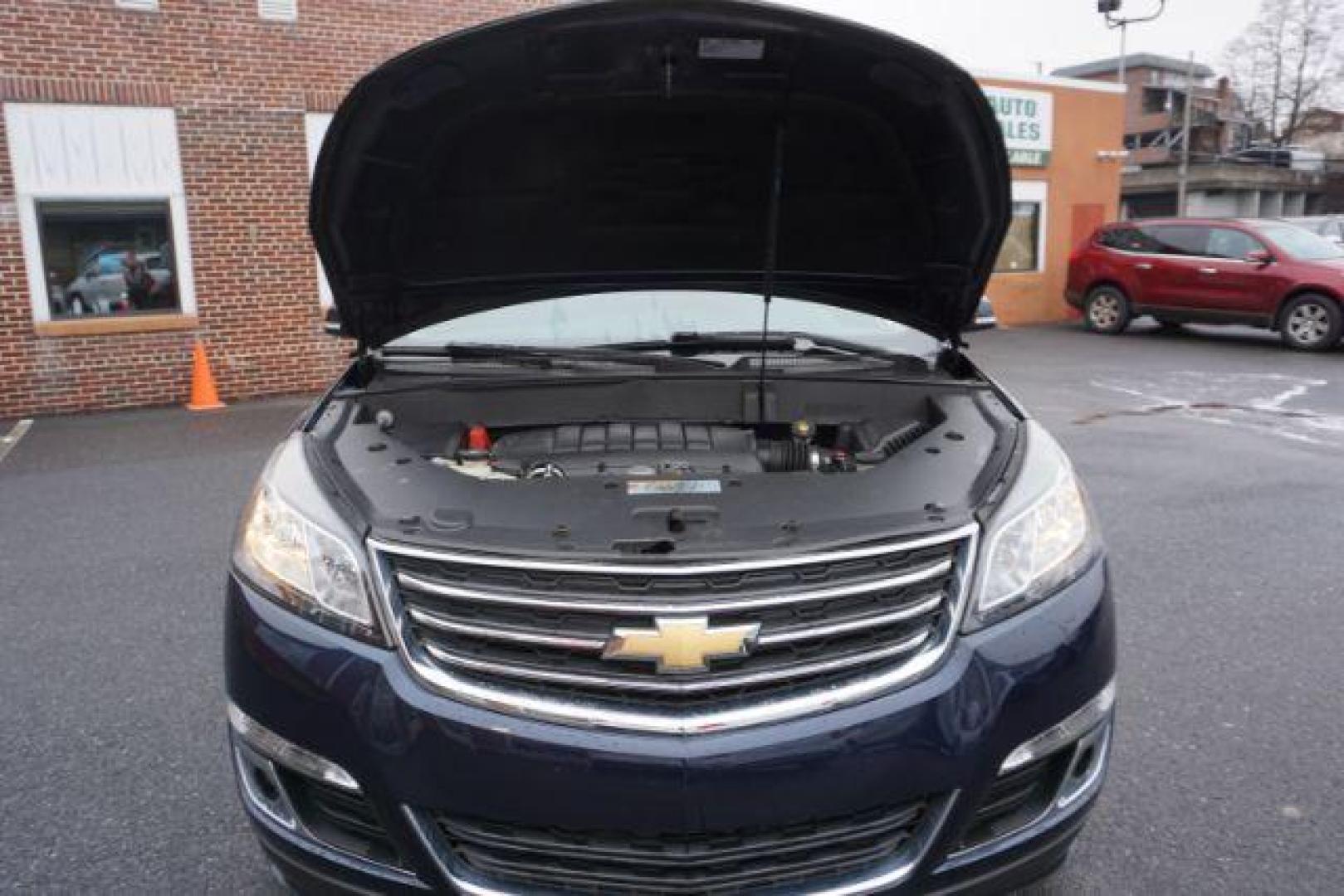 2017 Blue Velvet Metallic /Dark Titanium / Light Titanium, premium cloth Chevrolet Traverse 1LT AWD (1GNKVGKD5HJ) with an 3.6L V6 DOHC 24V engine, 6-Speed Automatic transmission, located at 312 Centre Ave, Schuylkill Haven, PA, 17972, (570) 593-5278, 40.638130, -76.177383 - rear parking sensors, aluminum/alloy wheels, fixed running boards, luggage rack, power driver's seat, towing pkg, heated front seats - Photo#53