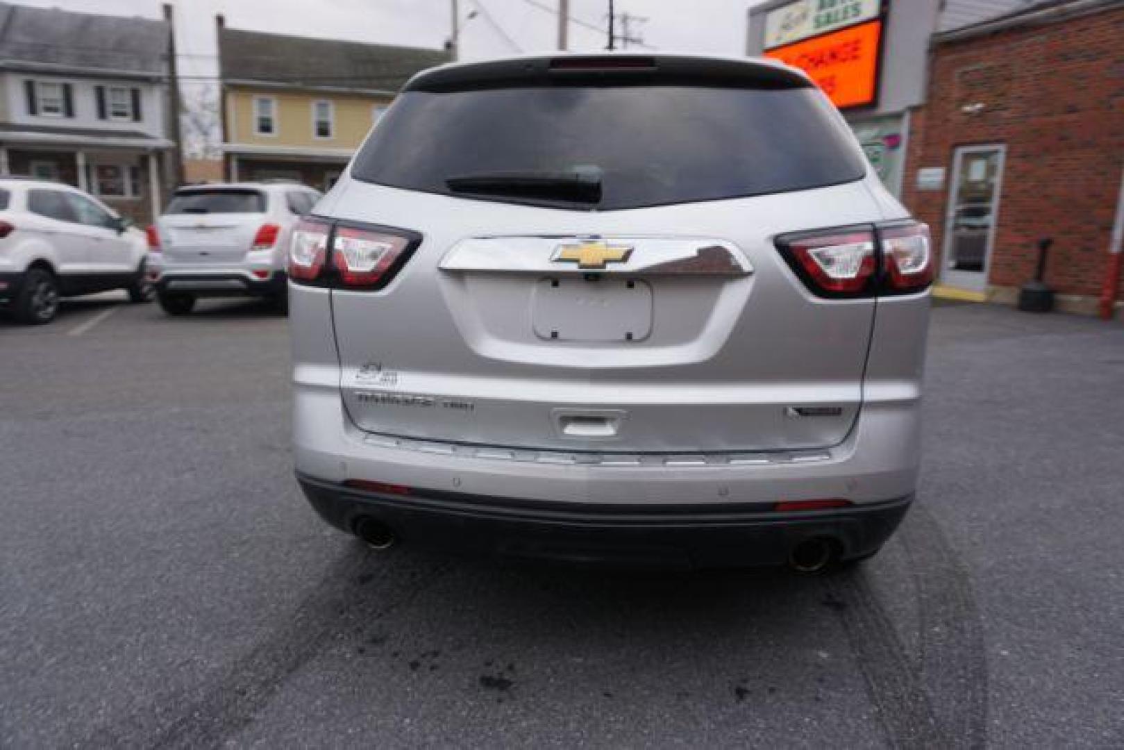 2017 Silver Ice Metallic /Ebony, premium leather Chevrolet Traverse Premier AWD (1GNKVJKD2HJ) with an 3.6L V6 DOHC 24V engine, 6-Speed Automatic transmission, located at 312 Centre Ave, Schuylkill Haven, PA, 17972, (570) 593-5278, 40.638130, -76.177383 - automatic climate control, blind spot monitor, navigation, rear parking sensors, univ garage door opener, aluminum/alloy wheels, leather seats, luggage rack, power driver's seat, power passenger seat, rear bucket seats, towing/camper pkg, driver's seat memory, heated front seats, Bose Premium Stereo - Photo#10