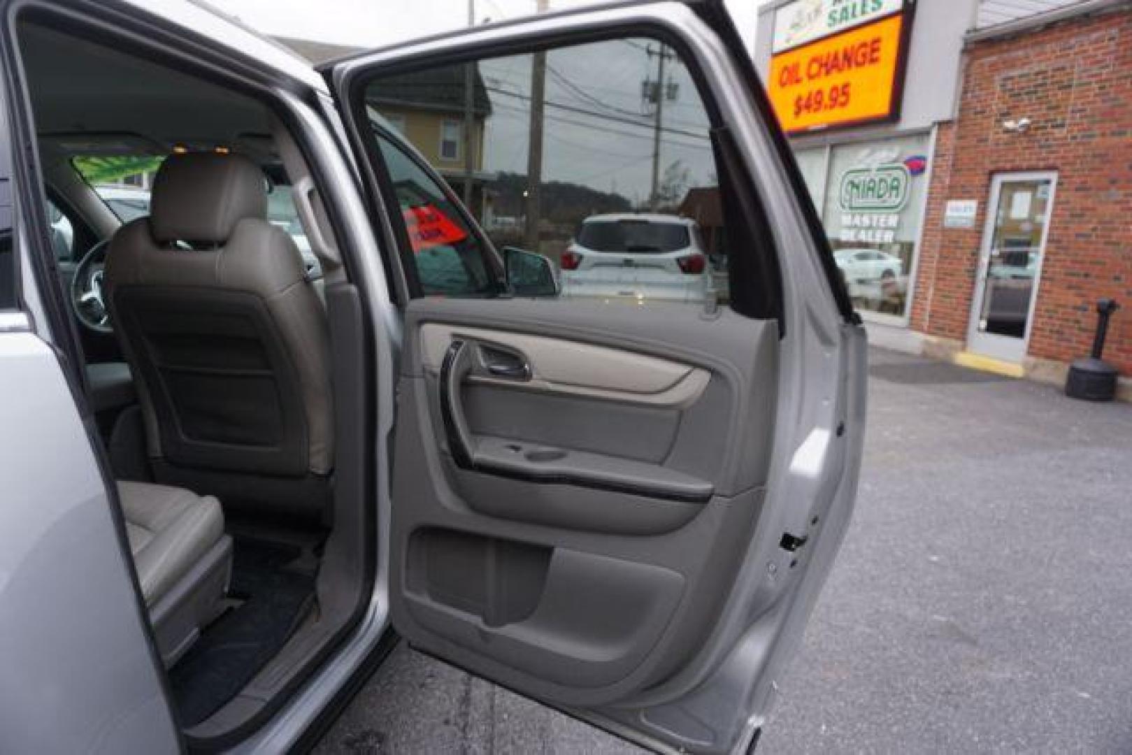 2017 Silver Ice Metallic /Ebony, premium leather Chevrolet Traverse Premier AWD (1GNKVJKD2HJ) with an 3.6L V6 DOHC 24V engine, 6-Speed Automatic transmission, located at 312 Centre Ave, Schuylkill Haven, PA, 17972, (570) 593-5278, 40.638130, -76.177383 - automatic climate control, blind spot monitor, navigation, rear parking sensors, univ garage door opener, aluminum/alloy wheels, leather seats, luggage rack, power driver's seat, power passenger seat, rear bucket seats, towing/camper pkg, driver's seat memory, heated front seats, Bose Premium Stereo - Photo#45