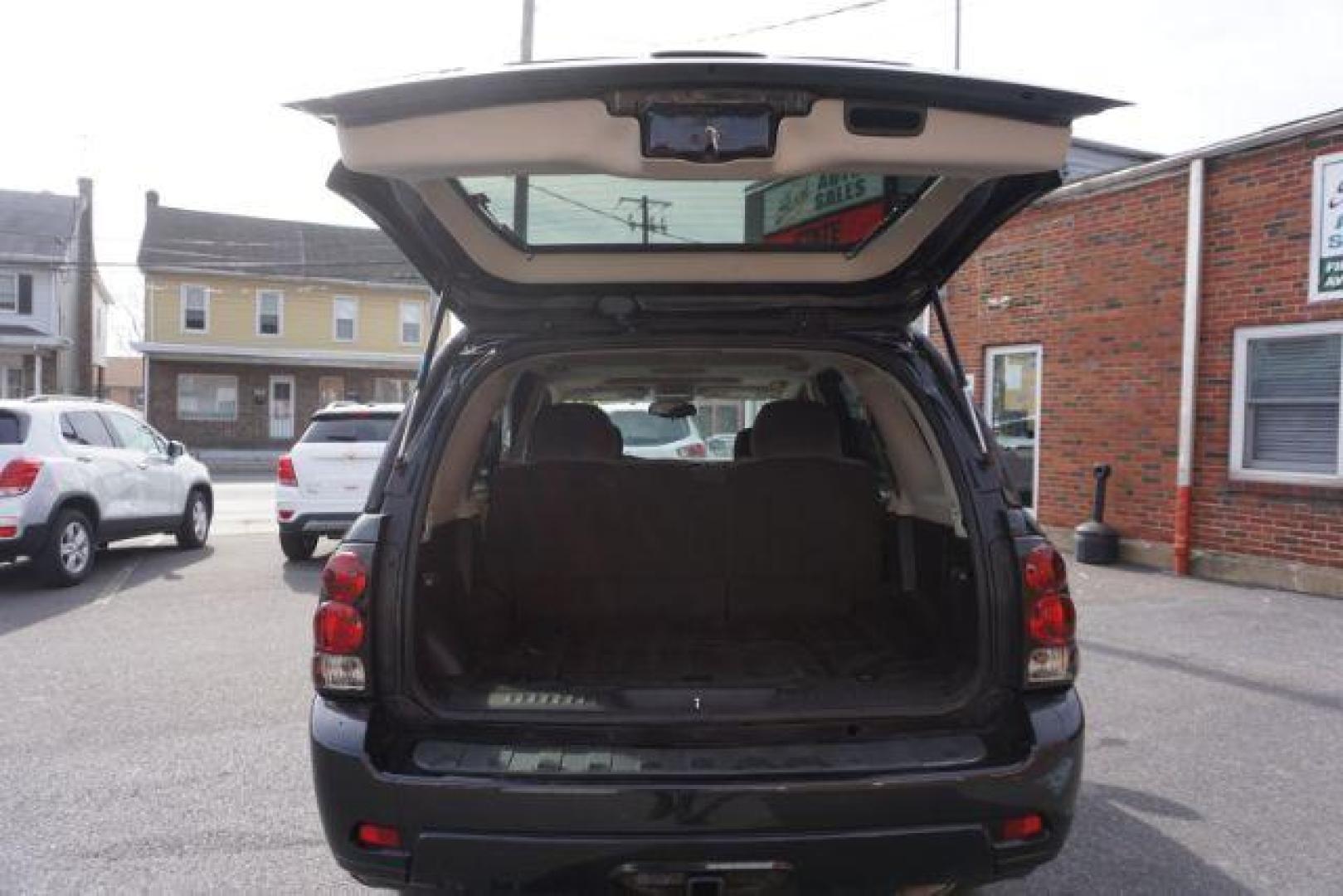 2009 Black Chevrolet TrailBlazer LT1 4WD (1GNDT33S392) with an 4.2L L6 DOHC 24V engine, 4-Speed Automatic transmission, located at 312 Centre Ave, Schuylkill Haven, PA, 17972, (570) 593-5278, 40.638130, -76.177383 - Photo#43