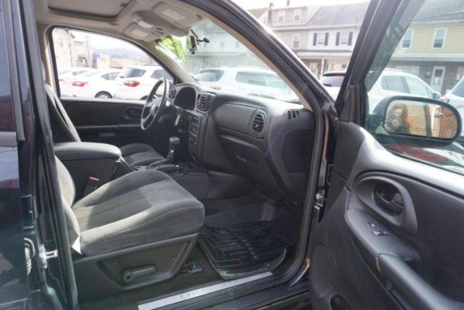 2009 Black Chevrolet TrailBlazer LT1 4WD (1GNDT33S392) with an 4.2L L6 DOHC 24V engine, 4-Speed Automatic transmission, located at 312 Centre Ave, Schuylkill Haven, PA, 17972, (570) 593-5278, 40.638130, -76.177383 - Photo#53