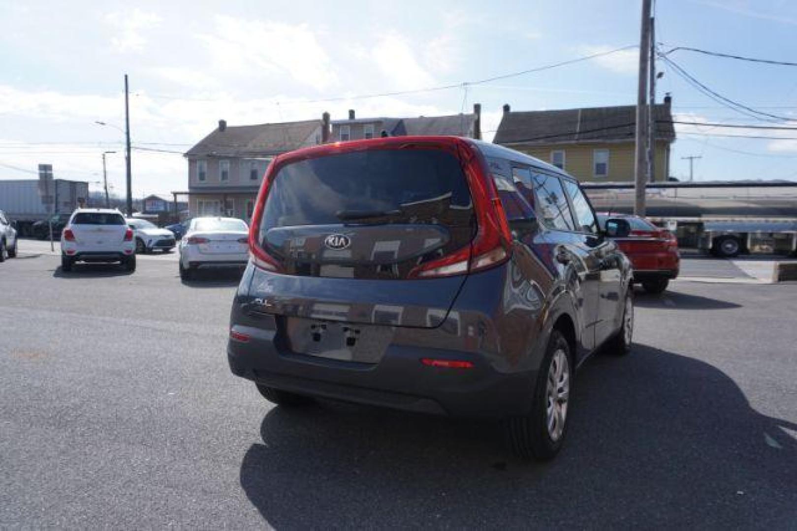 2020 Gravity Gray /Black Woven Cloth, cloth Kia Soul LX CVT (KNDJ23AU9L7) with an 2.0L L4 DOHC 16V engine, Continuously Variable Transmission transmission, located at 312 Centre Ave, Schuylkill Haven, PA, 17972, (570) 593-5278, 40.638130, -76.177383 - aluminum/alloy wheels - Photo#13