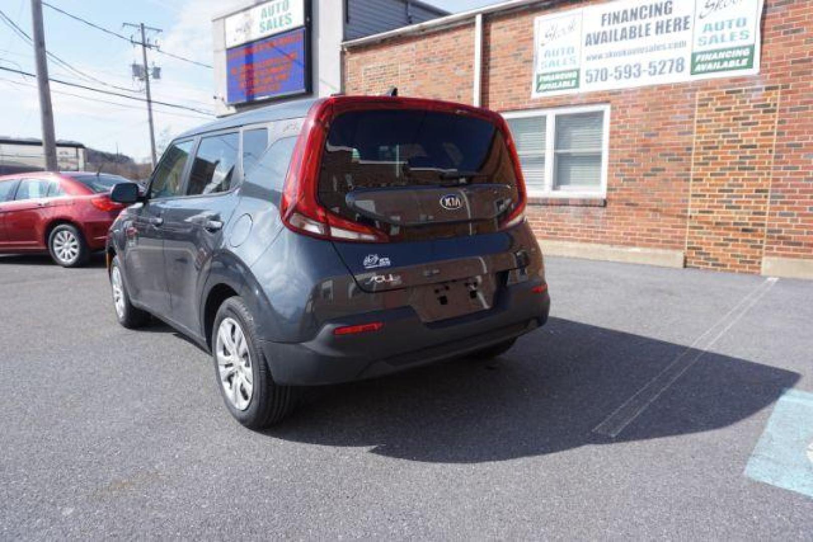 2020 Gravity Gray /Black Woven Cloth, cloth Kia Soul LX CVT (KNDJ23AU9L7) with an 2.0L L4 DOHC 16V engine, Continuously Variable Transmission transmission, located at 312 Centre Ave, Schuylkill Haven, PA, 17972, (570) 593-5278, 40.638130, -76.177383 - aluminum/alloy wheels - Photo#16