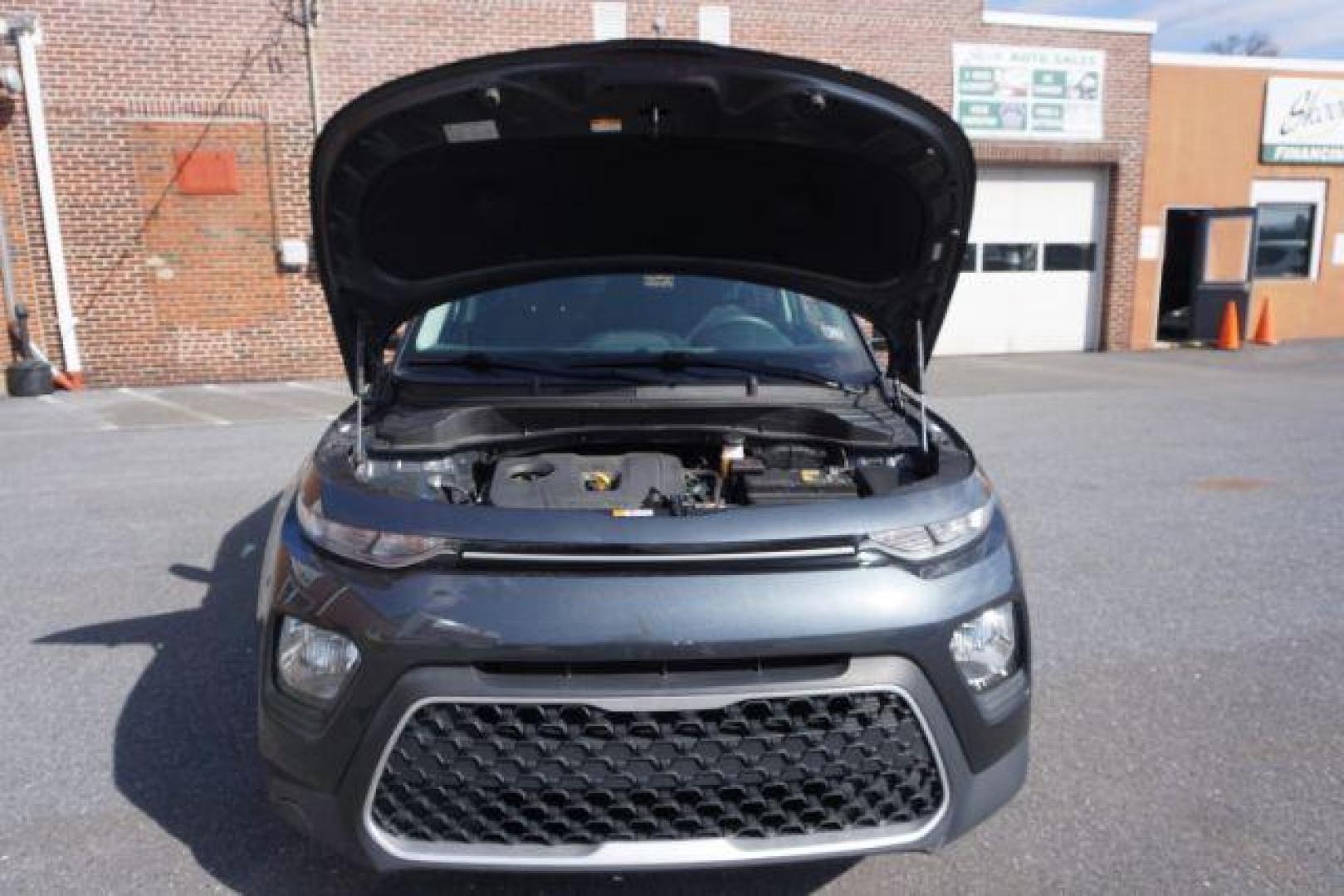 2020 Gravity Gray /Black Woven Cloth, cloth Kia Soul LX CVT (KNDJ23AU9L7) with an 2.0L L4 DOHC 16V engine, Continuously Variable Transmission transmission, located at 312 Centre Ave, Schuylkill Haven, PA, 17972, (570) 593-5278, 40.638130, -76.177383 - aluminum/alloy wheels - Photo#55