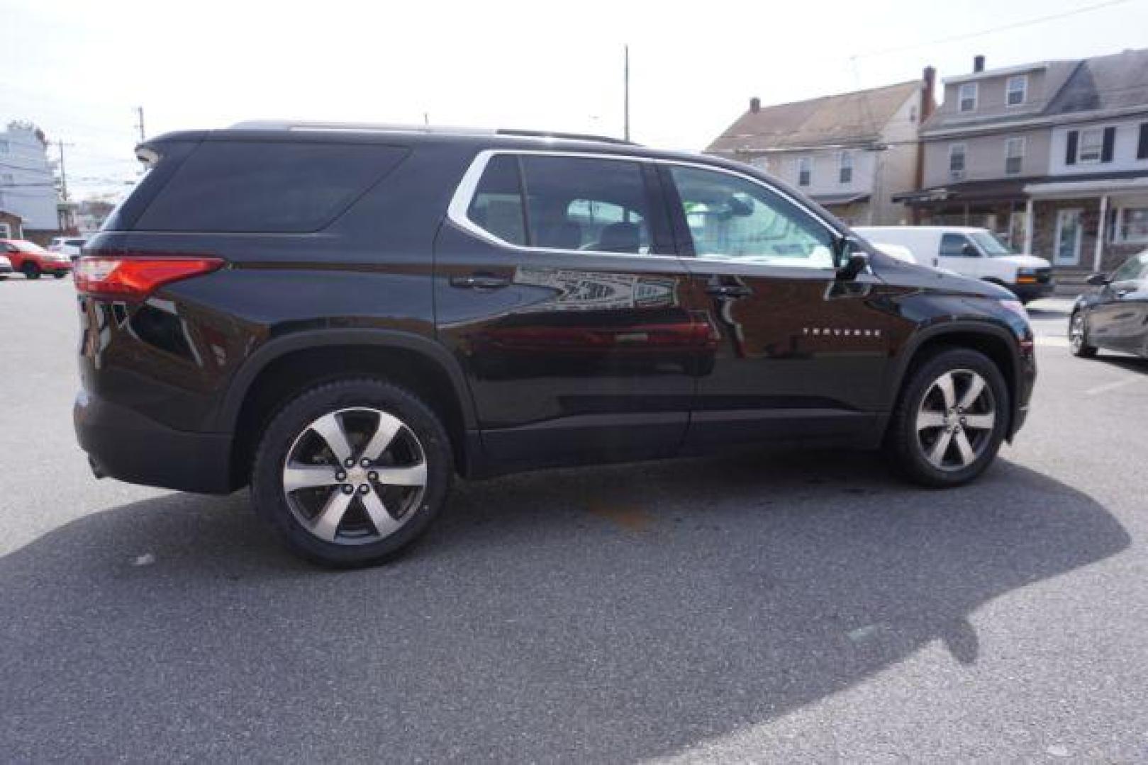 2018 Black Currant Metallic /Jet Black, leather Chevrolet Traverse LT Feather AWD (1GNEVHKW9JJ) with an 3.6L V6 DOHC 24V engine, 9-Speed Automatic transmission, located at 312 Centre Ave, Schuylkill Haven, PA, 17972, (570) 593-5278, 40.638130, -76.177383 - luggage rack, power sunroof - Photo#12