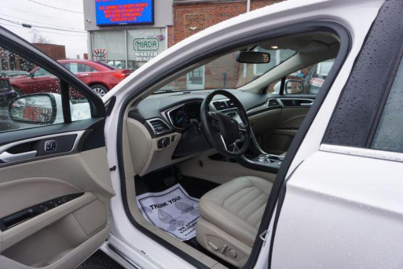 2017 White Platinum Metallic Tri-Coat /Ebony, leather Ford Fusion SE AWD (3FA6P0T90HR) with an 2.0L L4 DOHC 16V engine, 6-Speed Automatic transmission, located at 312 Centre Ave, Schuylkill Haven, PA, 17972, (570) 593-5278, 40.638130, -76.177383 - adaptive cruise control, automatic climate control, blind spot monitor, collision avoidance, drivers seat memory, fog lights, heated exterior mirrors, heated front seats, lane departure warning, leather seats, navigation system, passive keyless entry, rear parking sensors, remote engine starter - Photo#19