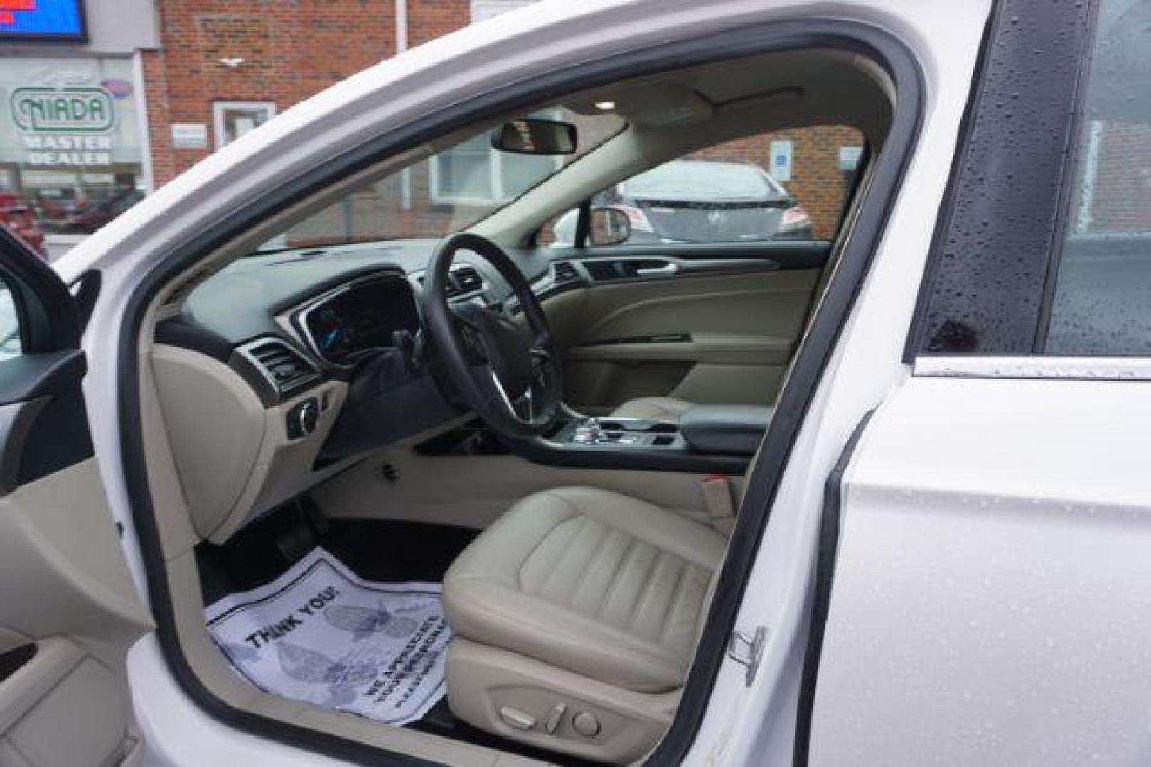 2017 White Platinum Metallic Tri-Coat /Ebony, leather Ford Fusion SE AWD (3FA6P0T90HR) with an 2.0L L4 DOHC 16V engine, 6-Speed Automatic transmission, located at 312 Centre Ave, Schuylkill Haven, PA, 17972, (570) 593-5278, 40.638130, -76.177383 - adaptive cruise control, automatic climate control, blind spot monitor, collision avoidance, drivers seat memory, fog lights, heated exterior mirrors, heated front seats, lane departure warning, leather seats, navigation system, passive keyless entry, rear parking sensors, remote engine starter - Photo#20