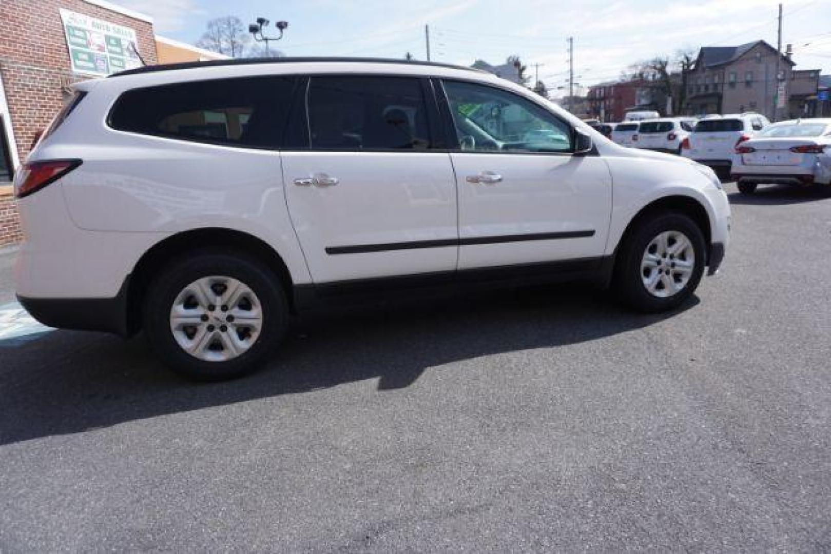 2017 Summit White Chevrolet Traverse LS FWD w/PDC (1GNKRFEDXHJ) with an 3.6L V6 DOHC 24V engine, 6-Speed Automatic transmission, located at 312 Centre Ave, Schuylkill Haven, PA, 17972, (570) 593-5278, 40.638130, -76.177383 - aluminum/alloy wheels, luggage rack, power driver's seat, rear parking sensors - Photo#14