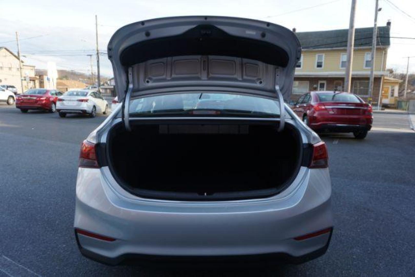 2020 Olympus Silver Hyundai Accent SE 4-Door 6M (3KPC24A61LE) with an 1.6L L4 DOHC 16V engine, 6-Speed Manual transmission, located at 312 Centre Ave, Schuylkill Haven, PA, 17972, (570) 593-5278, 40.638130, -76.177383 - aluminum/alloy wheels - Photo#43