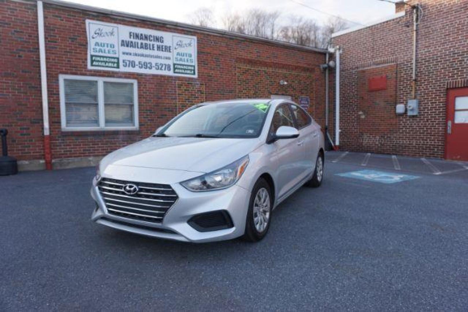 2020 Olympus Silver Hyundai Accent SE 4-Door 6M (3KPC24A61LE) with an 1.6L L4 DOHC 16V engine, 6-Speed Manual transmission, located at 312 Centre Ave, Schuylkill Haven, PA, 17972, (570) 593-5278, 40.638130, -76.177383 - aluminum/alloy wheels - Photo#4