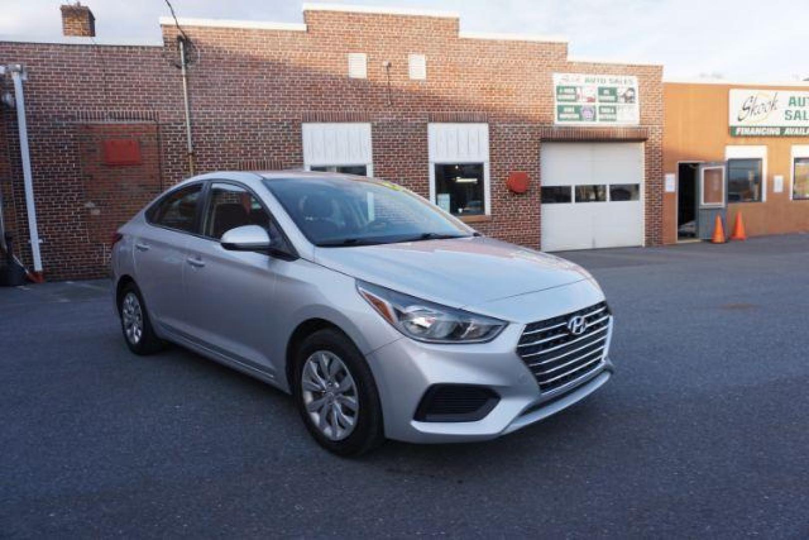 2020 Olympus Silver Hyundai Accent SE 4-Door 6M (3KPC24A61LE) with an 1.6L L4 DOHC 16V engine, 6-Speed Manual transmission, located at 312 Centre Ave, Schuylkill Haven, PA, 17972, (570) 593-5278, 40.638130, -76.177383 - aluminum/alloy wheels - Photo#8